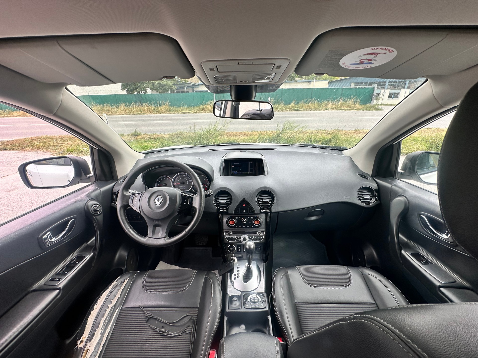 RENAULT Koleos 2.0 dCi Bose 4x4 Automatic-image-9