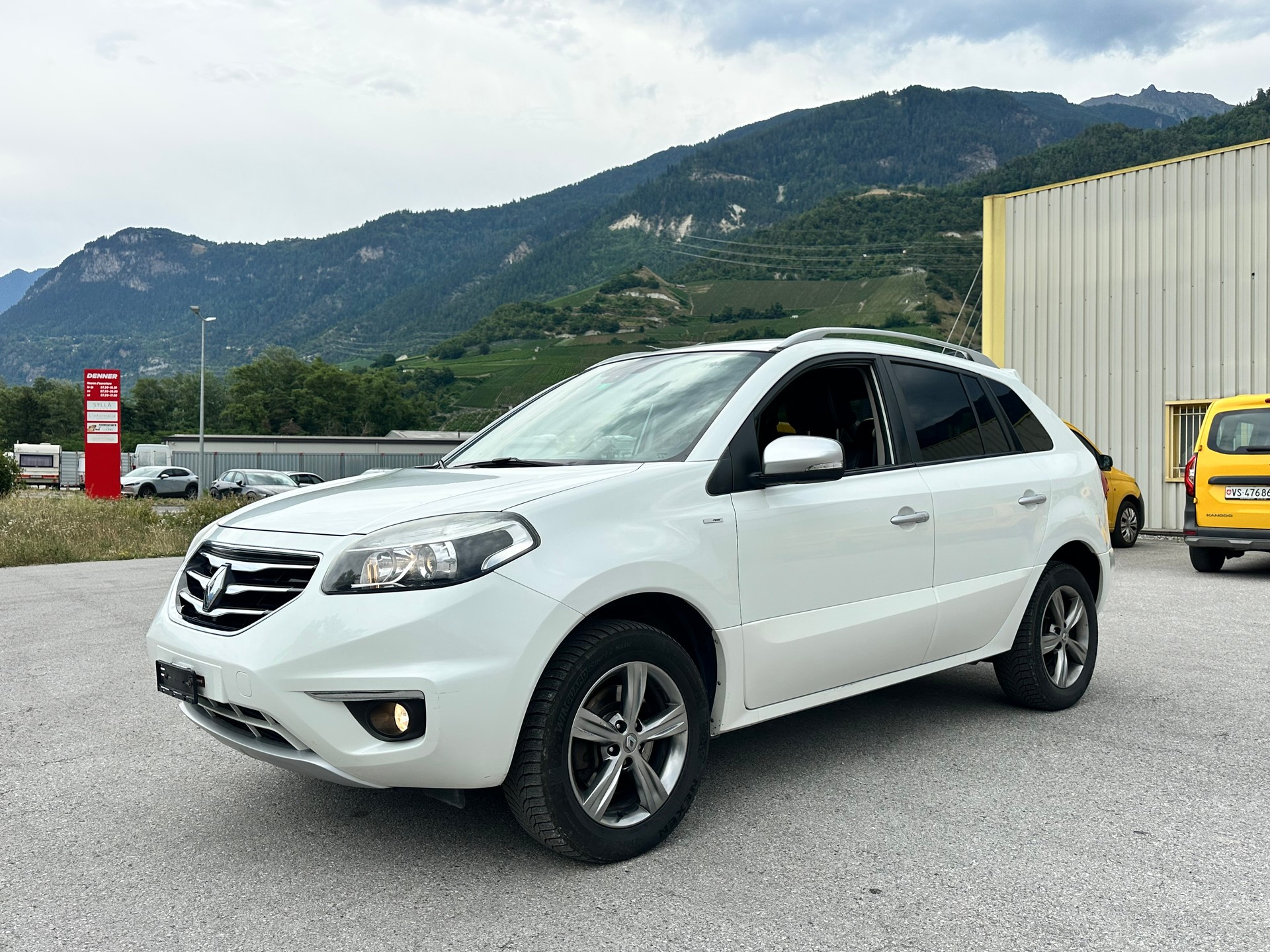 RENAULT Koleos 2.0 dCi Bose 4x4 Automatic-image-1