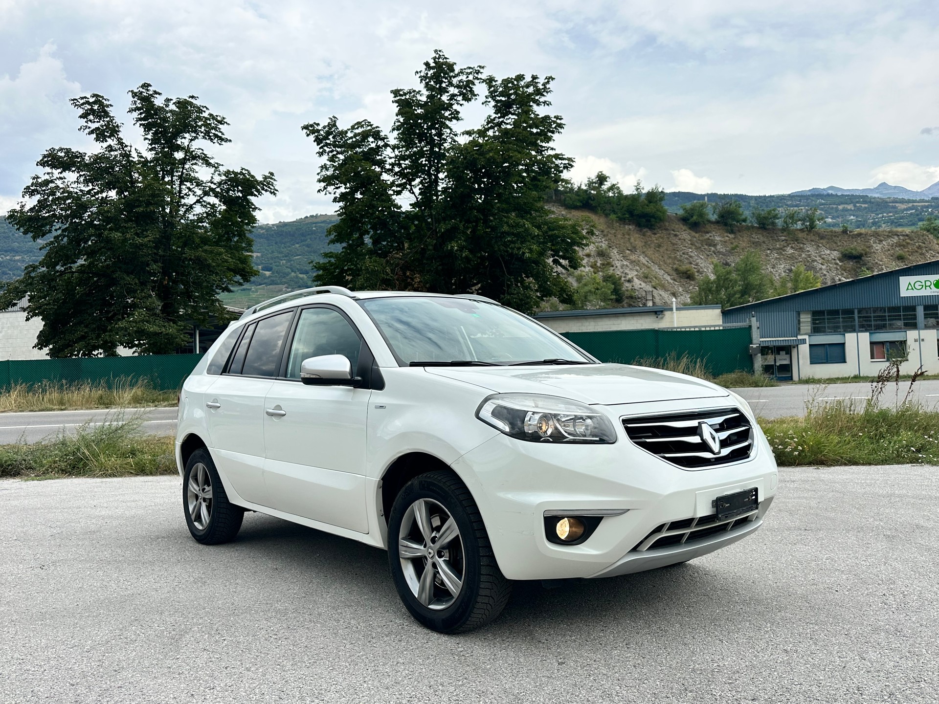RENAULT Koleos 2.0 dCi Bose 4x4 Automatic-image-15
