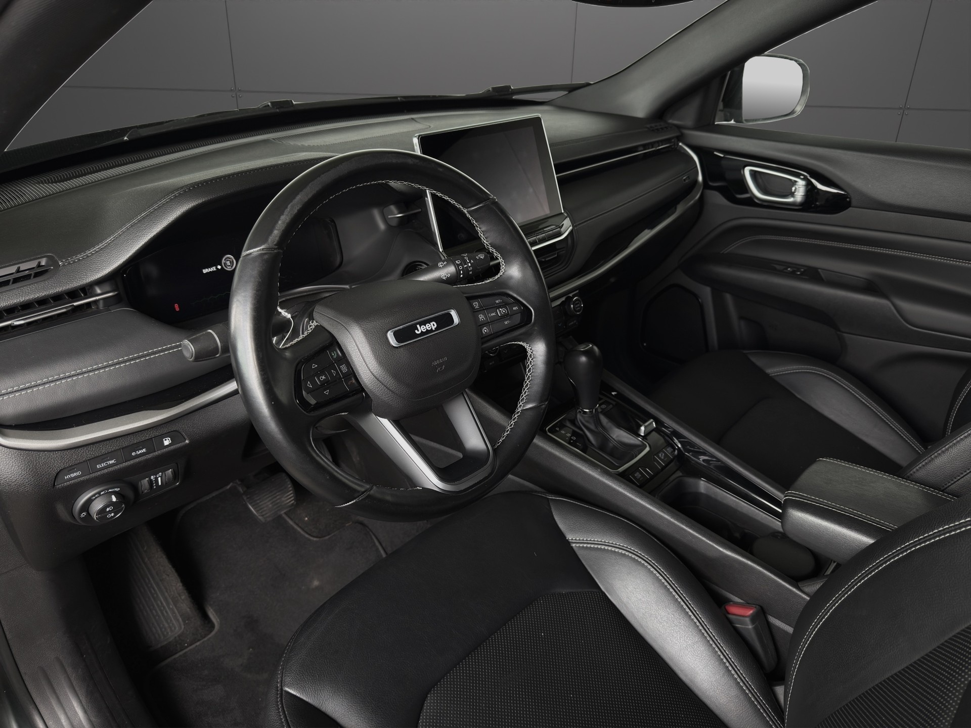 JEEP Compass 1.3 T PHEV 80th Anniversary AWD-image-6