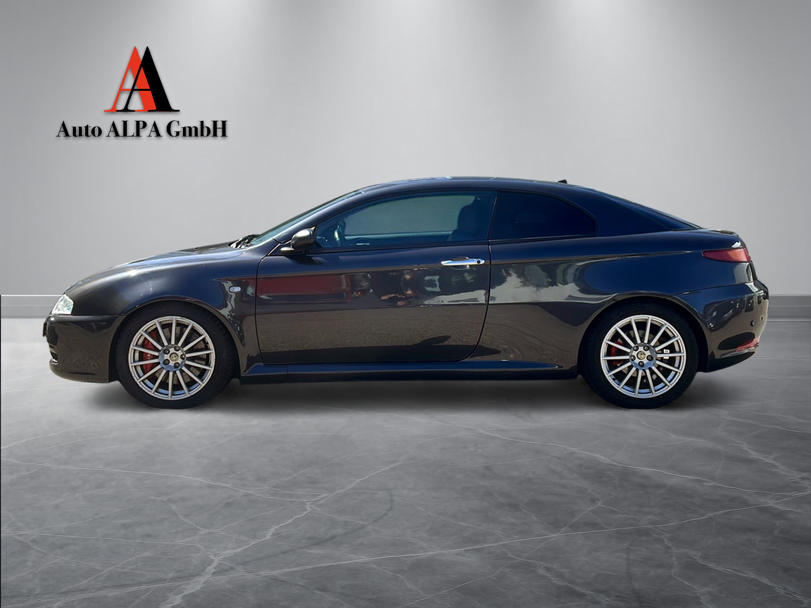 ALFA ROMEO GT 3.2 V6 Distinctive – ITALIENISCHE ELEGANZ MIT V6-CHARAKTER | DISTINCTIVE-AUSFÜHRUNG |-showroom-element-1