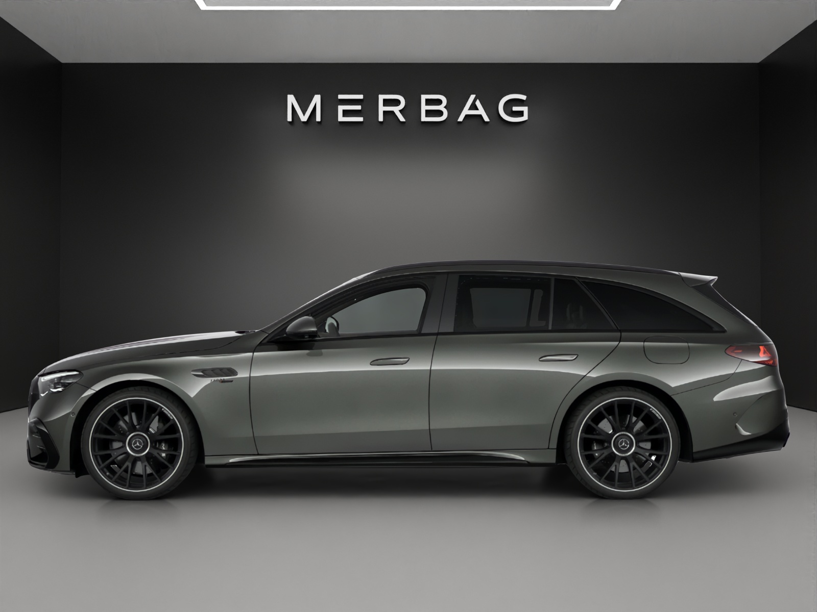 MERCEDES-BENZ E 53 Hybrid T 4Matic+ 9G-Tronic-image-2