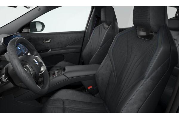 BMW iX3 50 xDrive-showroom-element-2