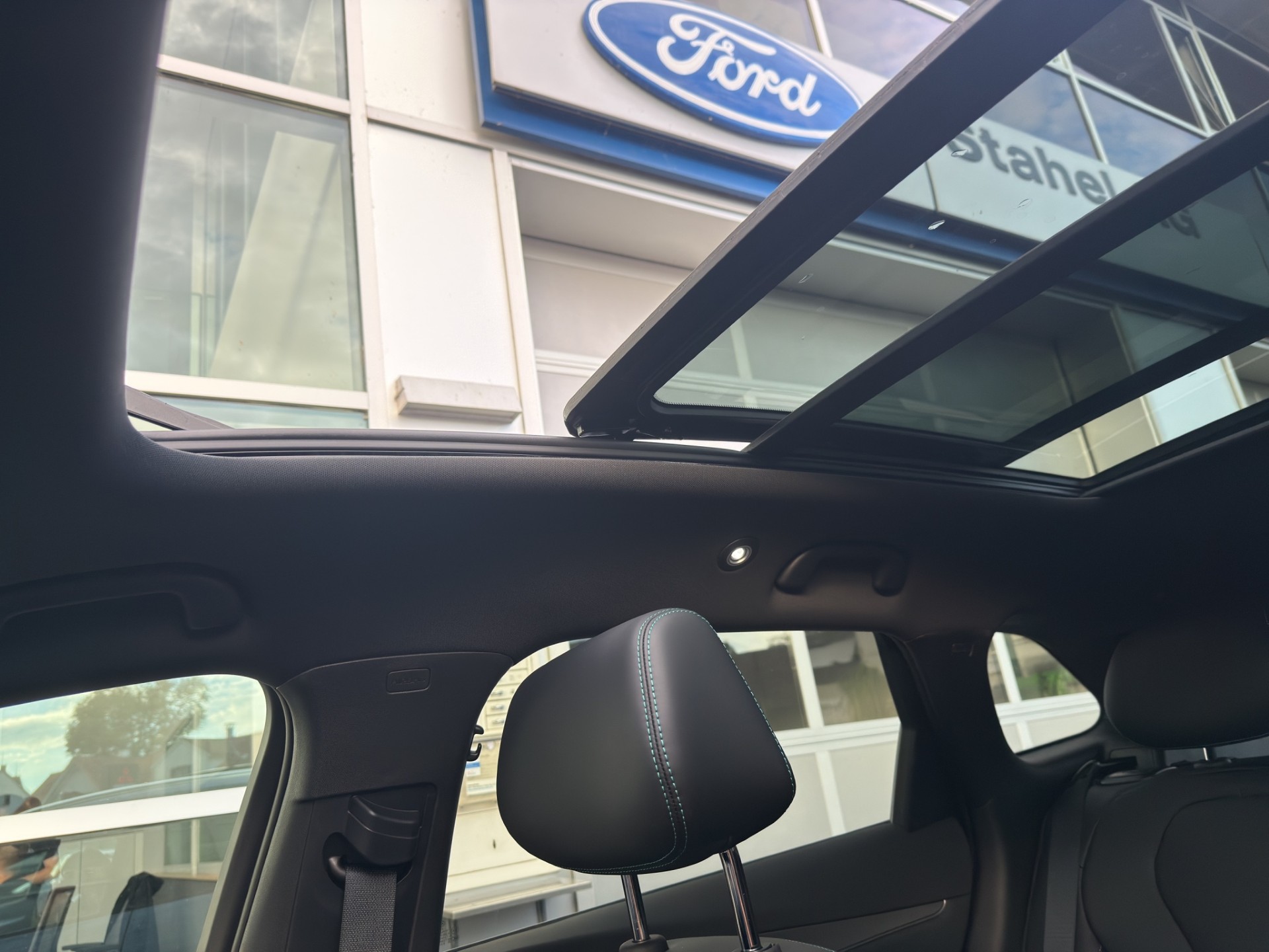 BYD Seal 6 DM-i Touring Comfort-image-11