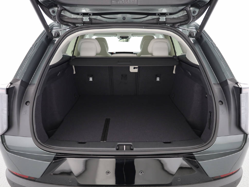 VOLVO EX60 Twin Ultra AWD-image-6