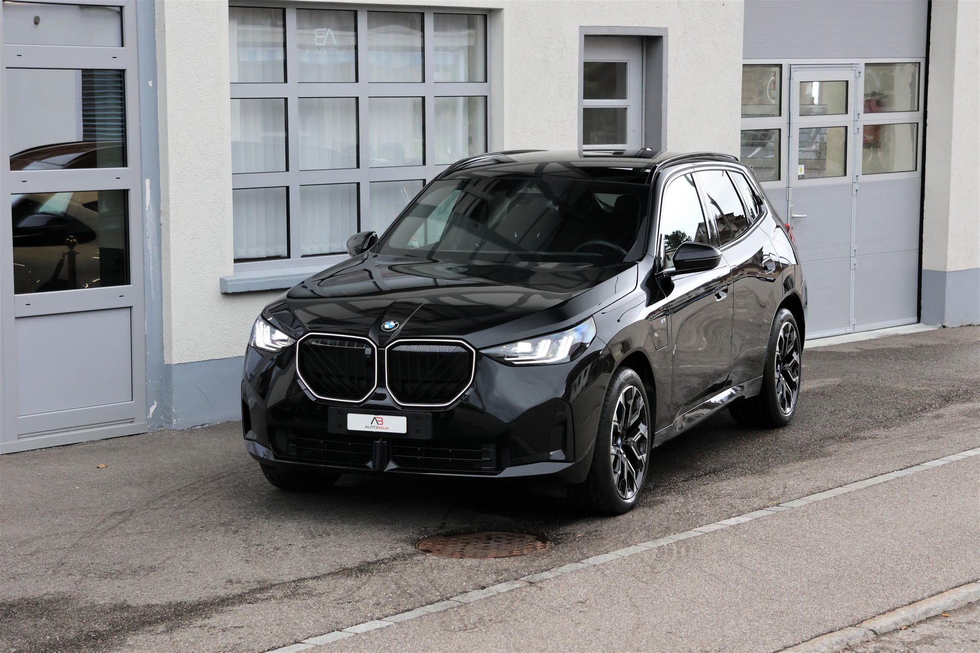 BMW X3 xDrive 30e M Sport Pro (CH) + 2.0T AHK
