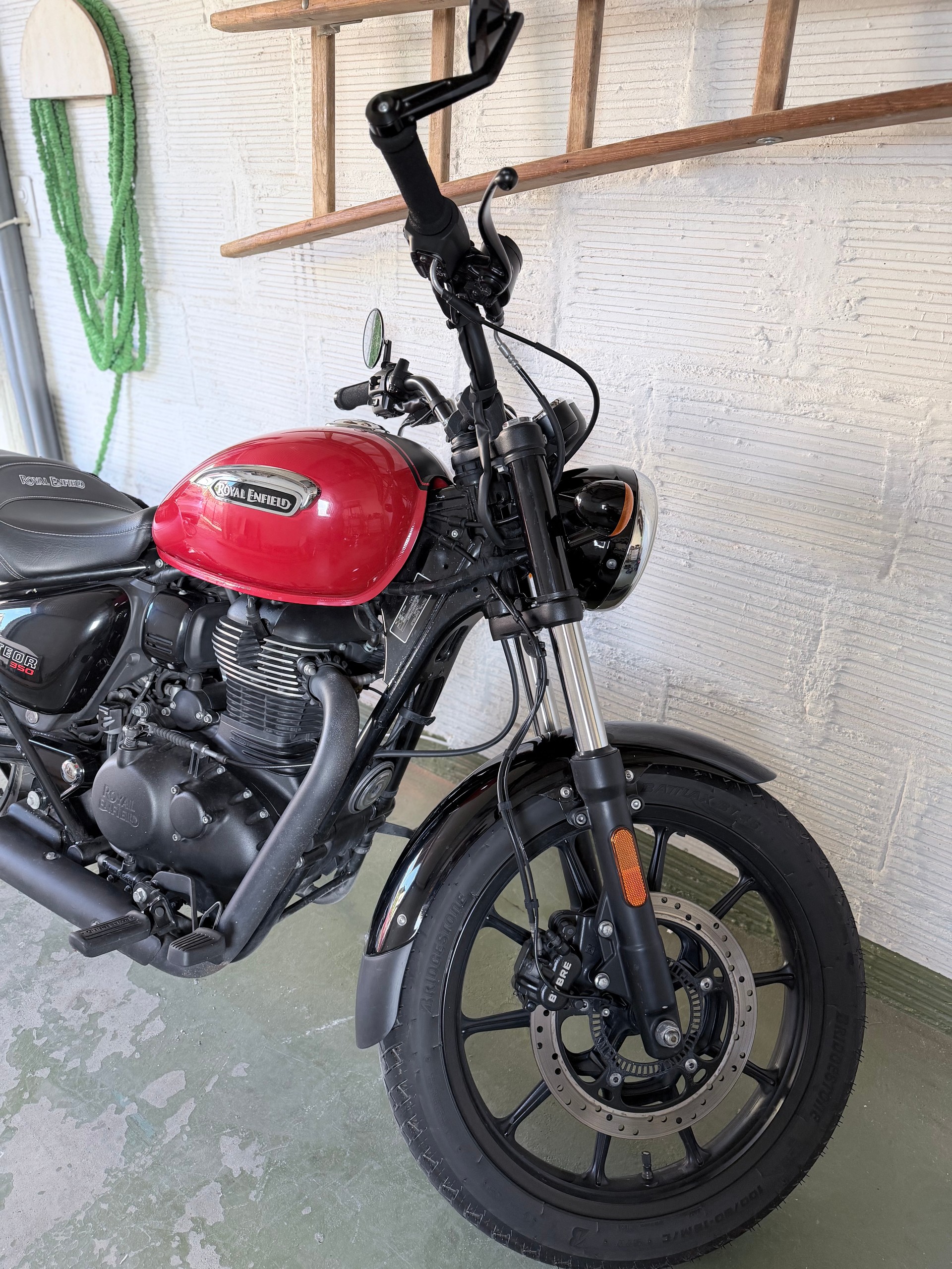 ROYAL ENFIELD METEOR 350-image-5