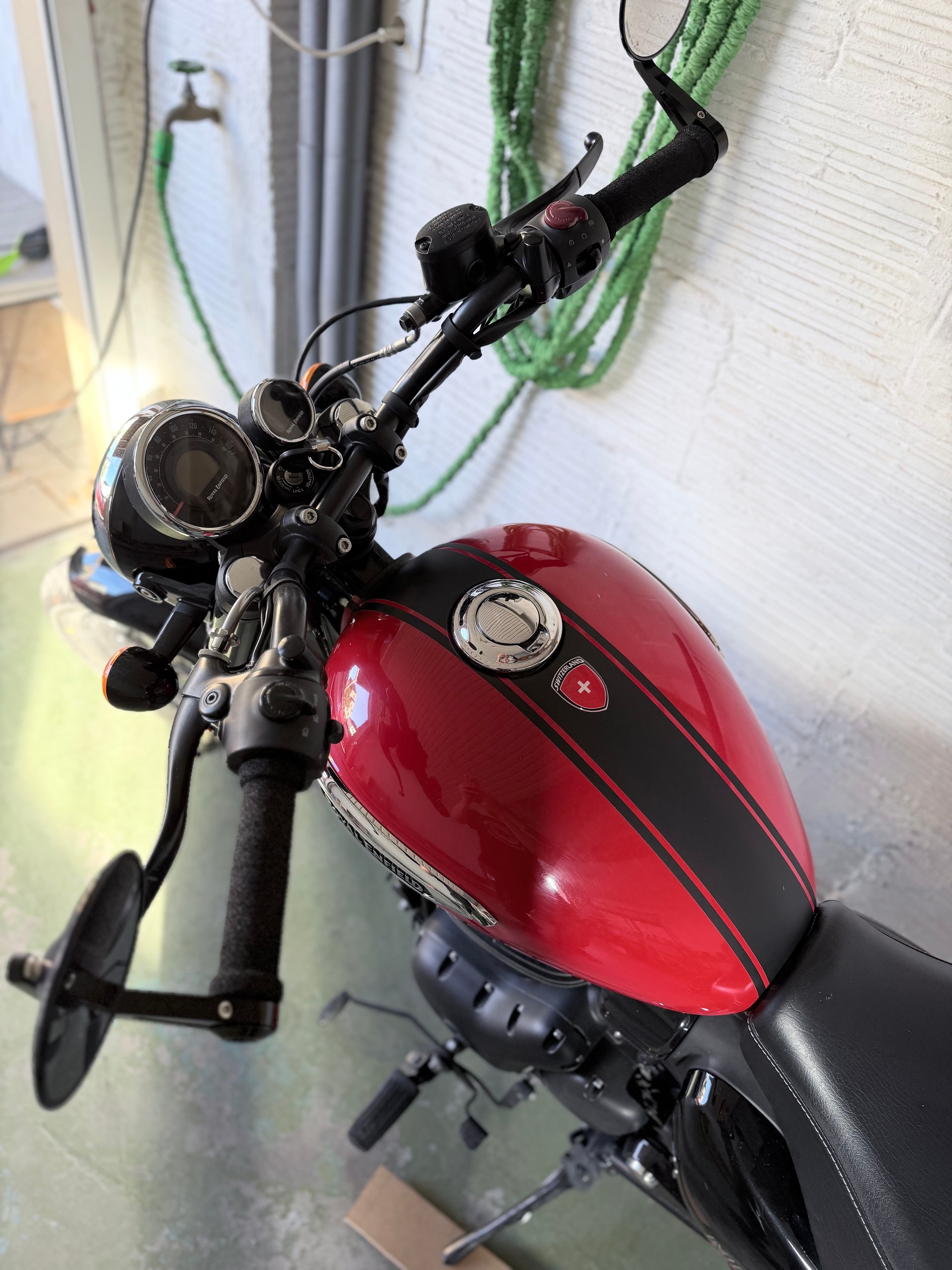 ROYAL ENFIELD METEOR 350-image-2