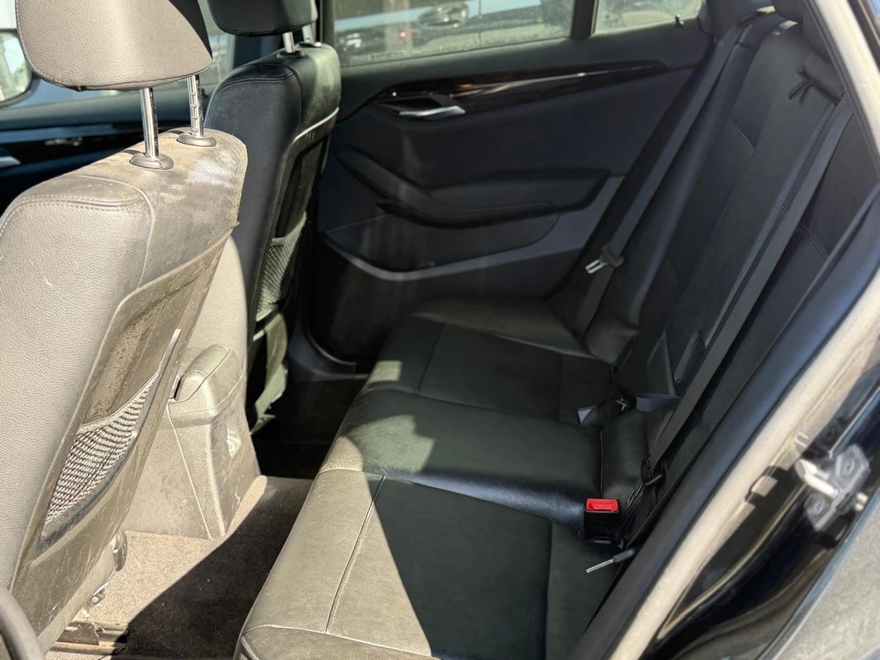 BMW X1 xDrive 28i Steptronic-image-10