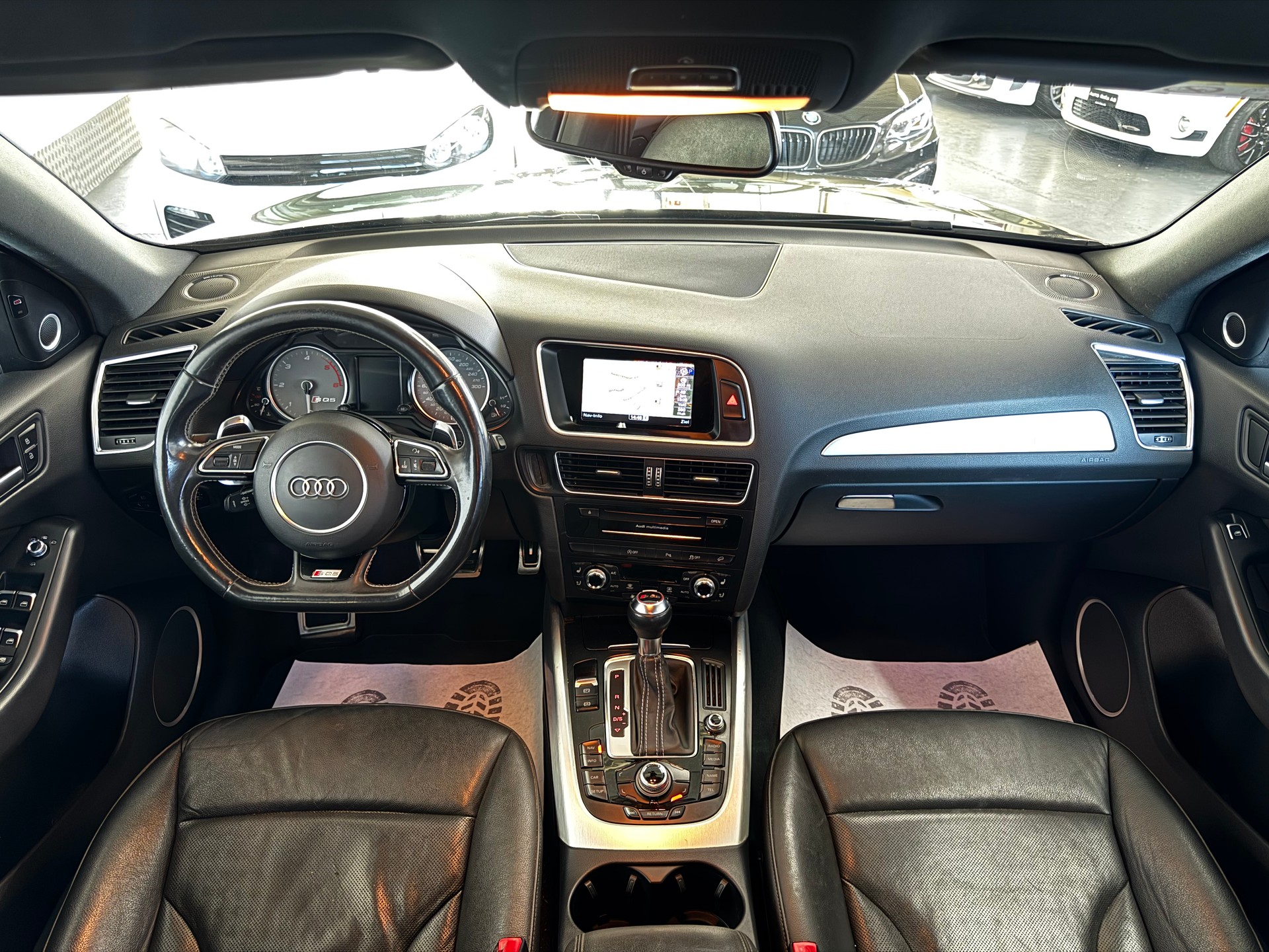 AUDI SQ5 3.0 TDI quattro tiptronic-image-14
