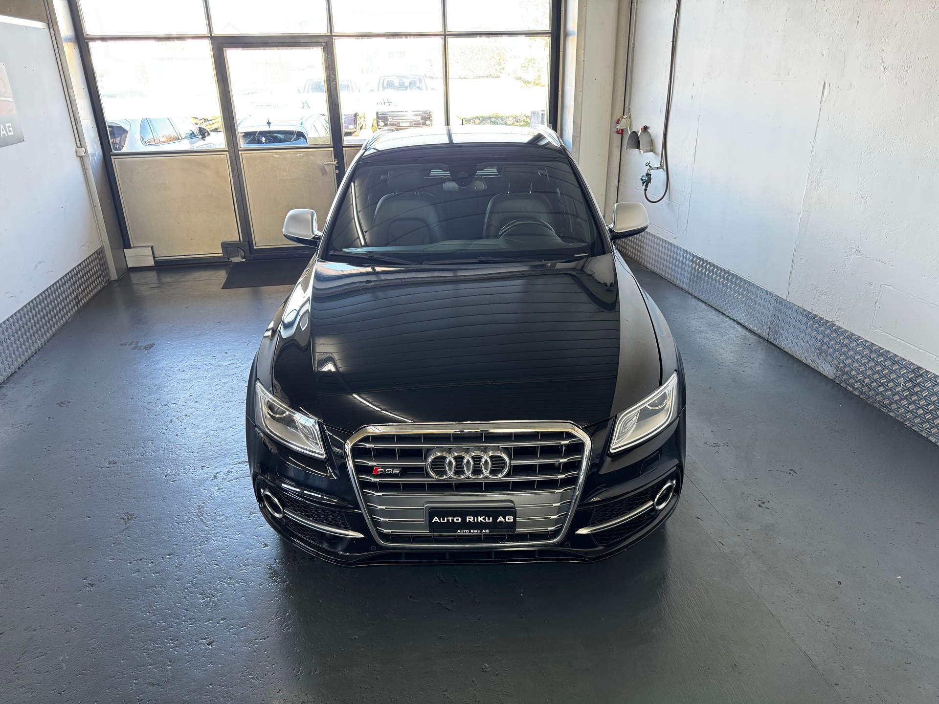 AUDI SQ5 3.0 TDI quattro tiptronic-showroom-element-2
