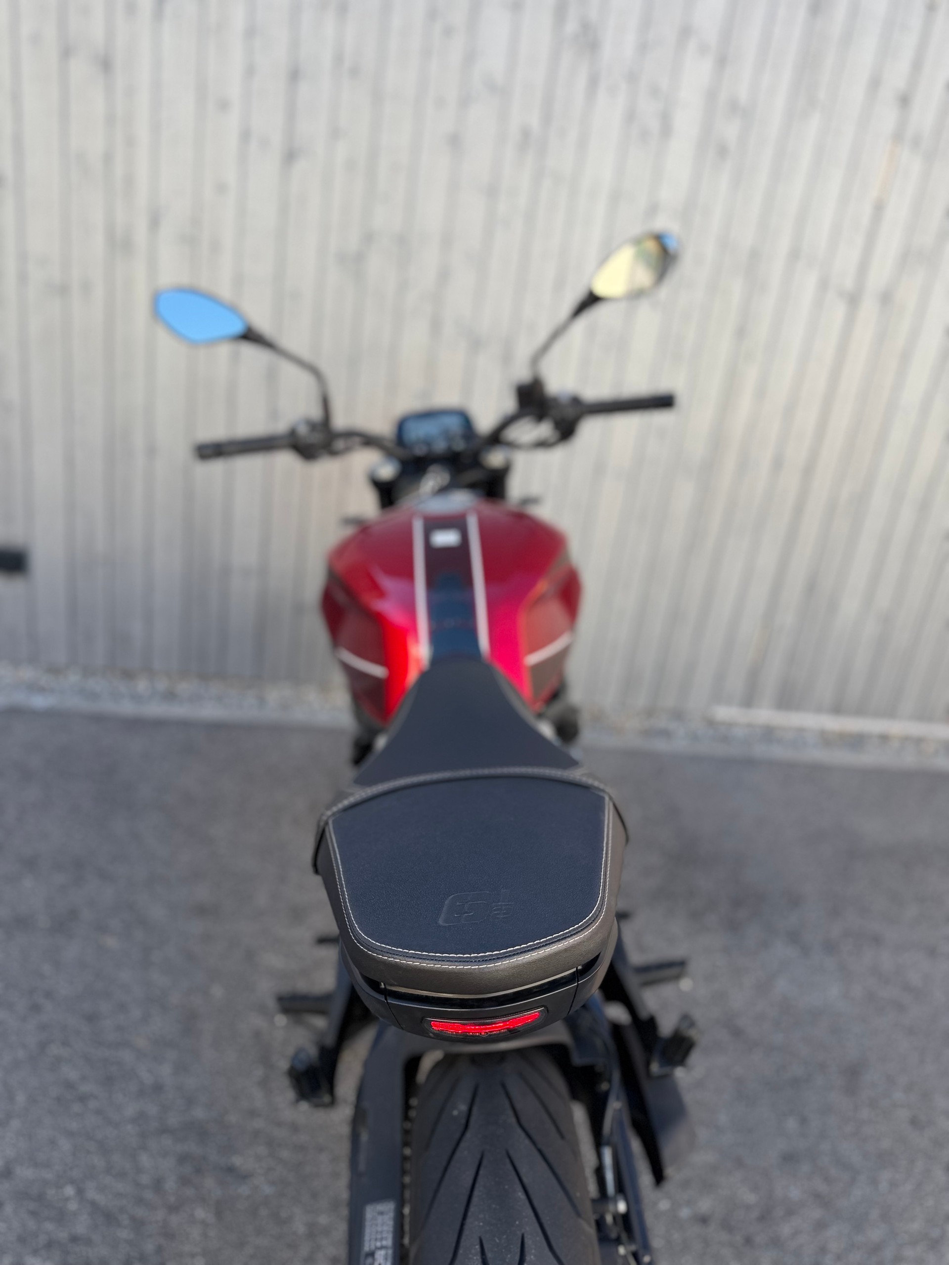 MOTO MORINI Seiemmezzo STR-image-5