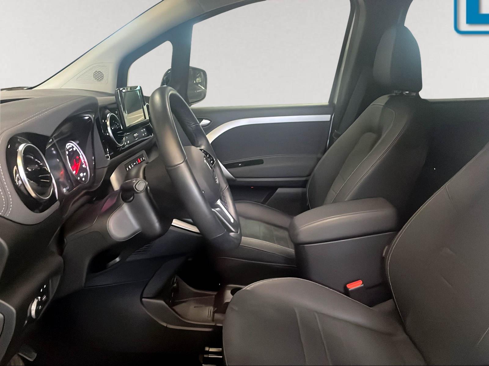 MERCEDES-BENZ EQT-image-6