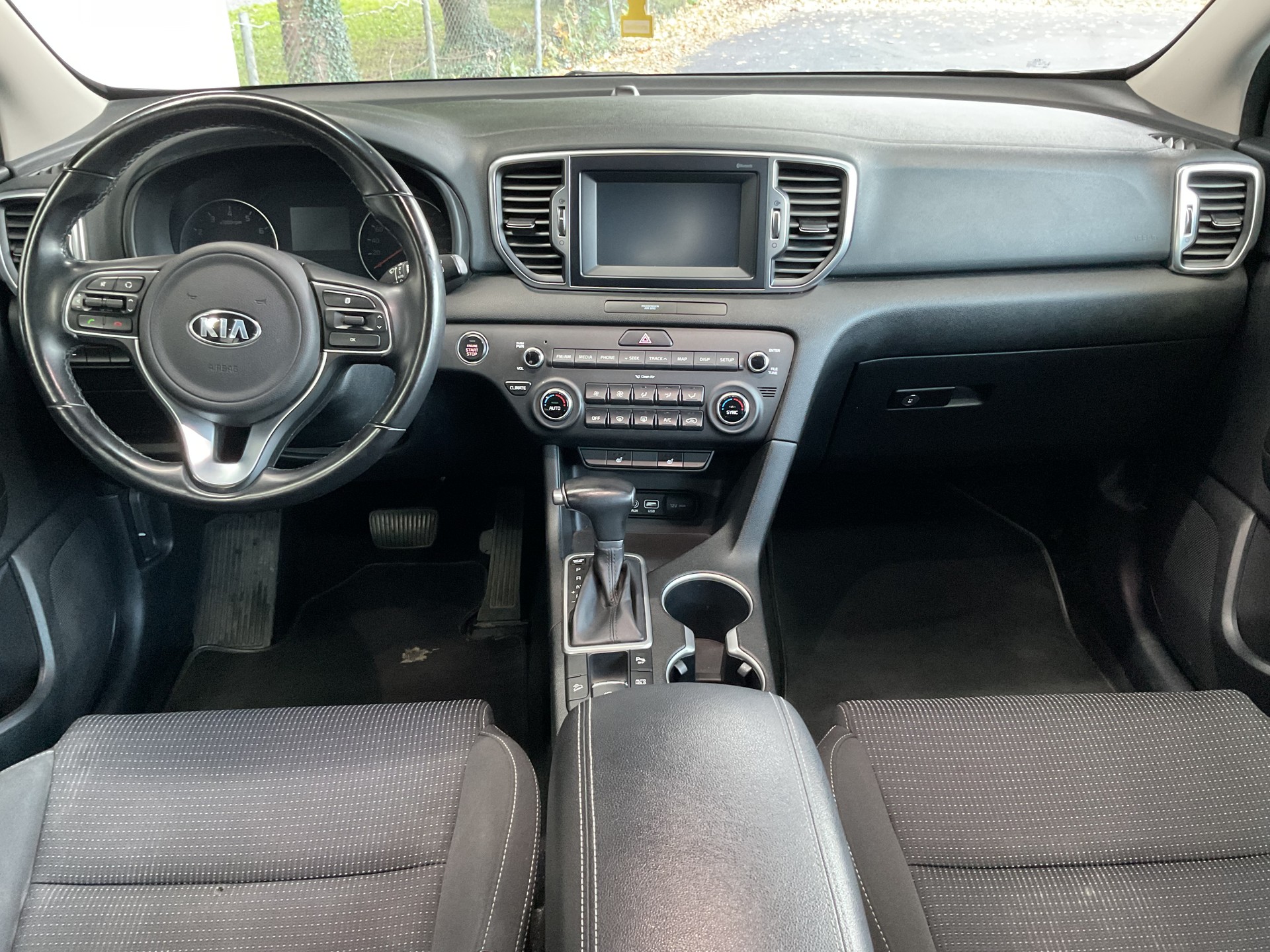 KIA SPORTAGE 1.6 T-GDI 20WD Automat-image-8