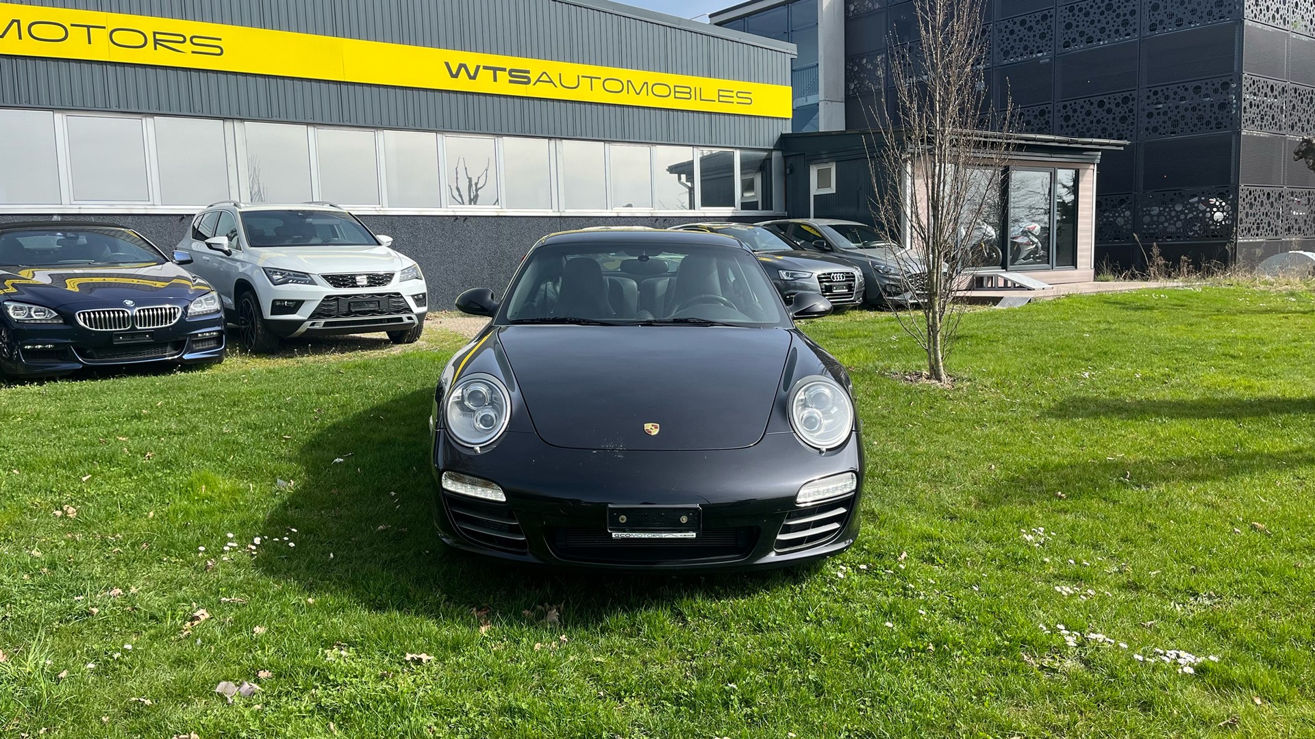 PORSCHE 911 Carrera 4S PDK-image-4