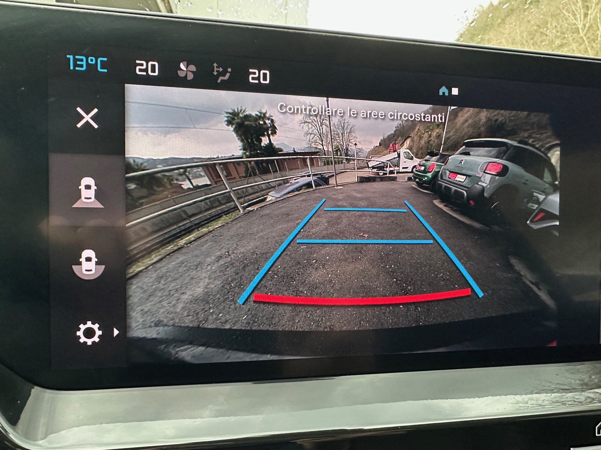 CITROEN C5 X 1.6i PHEV Shine e-EAT8-image-11