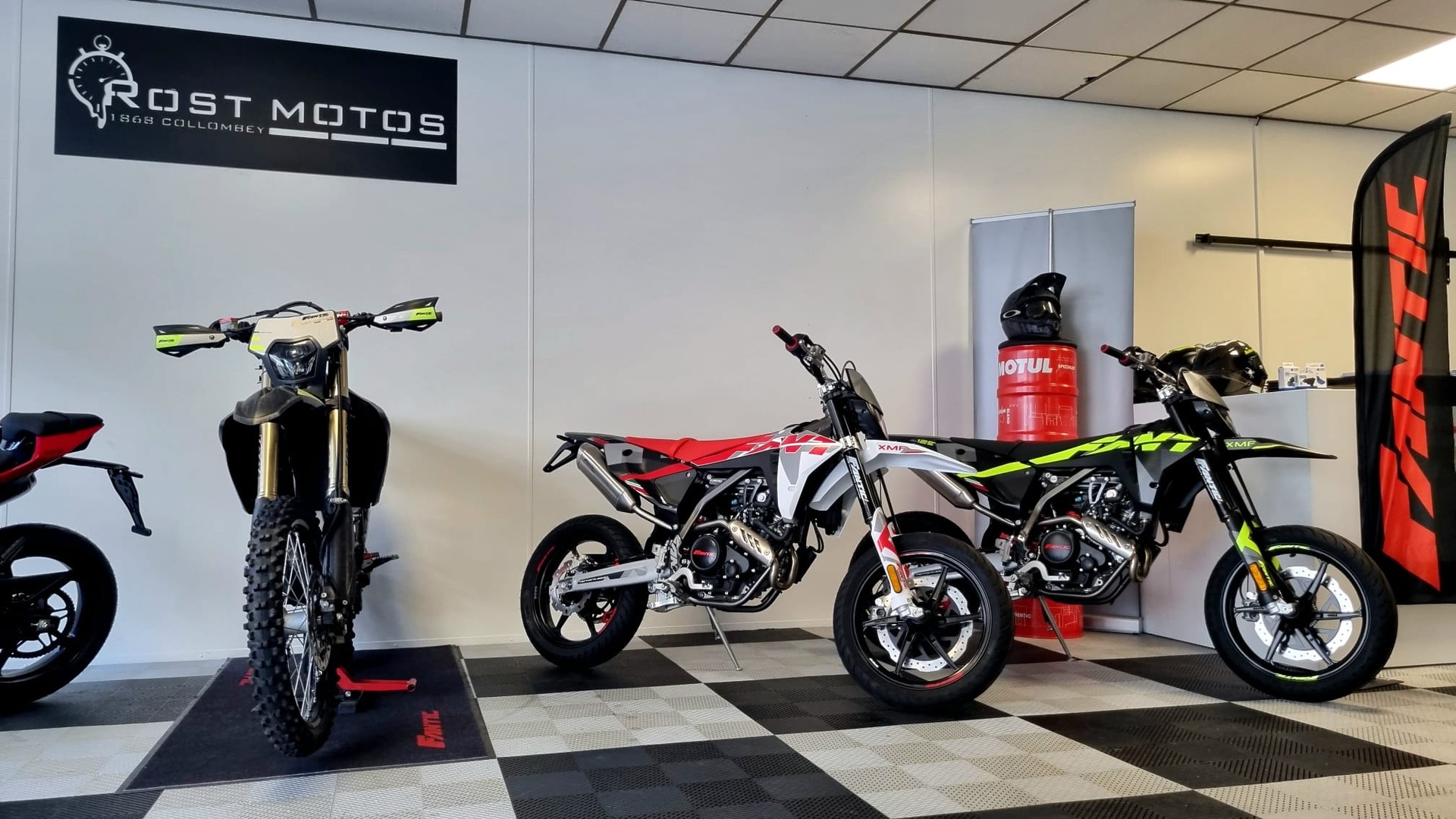 FANTIC XMF 125-image-3