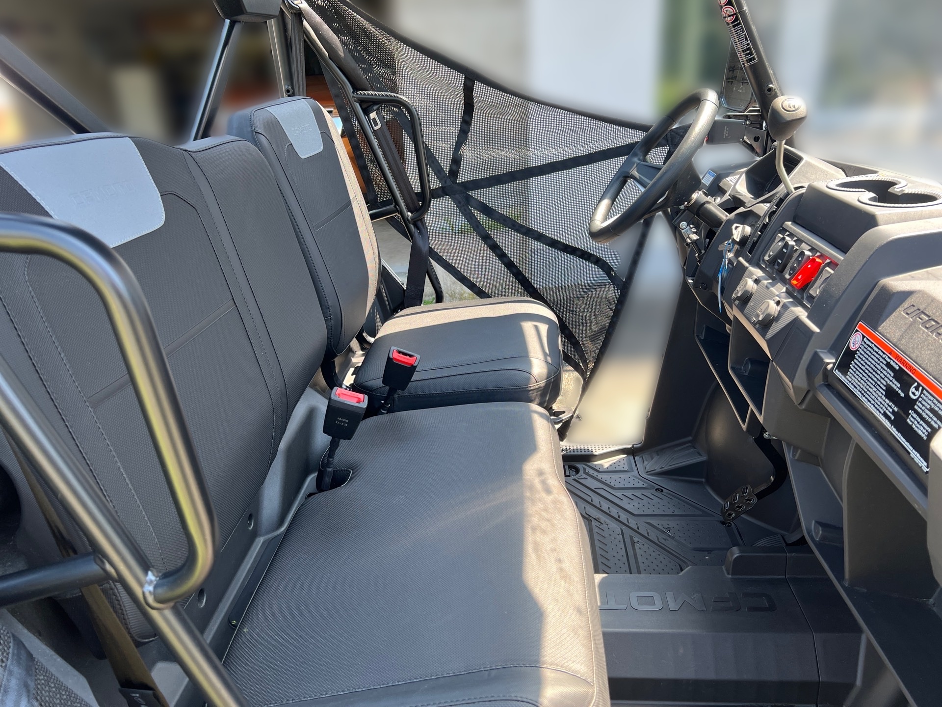 CF MOTO UForce 600 EFI 4x4-image-11