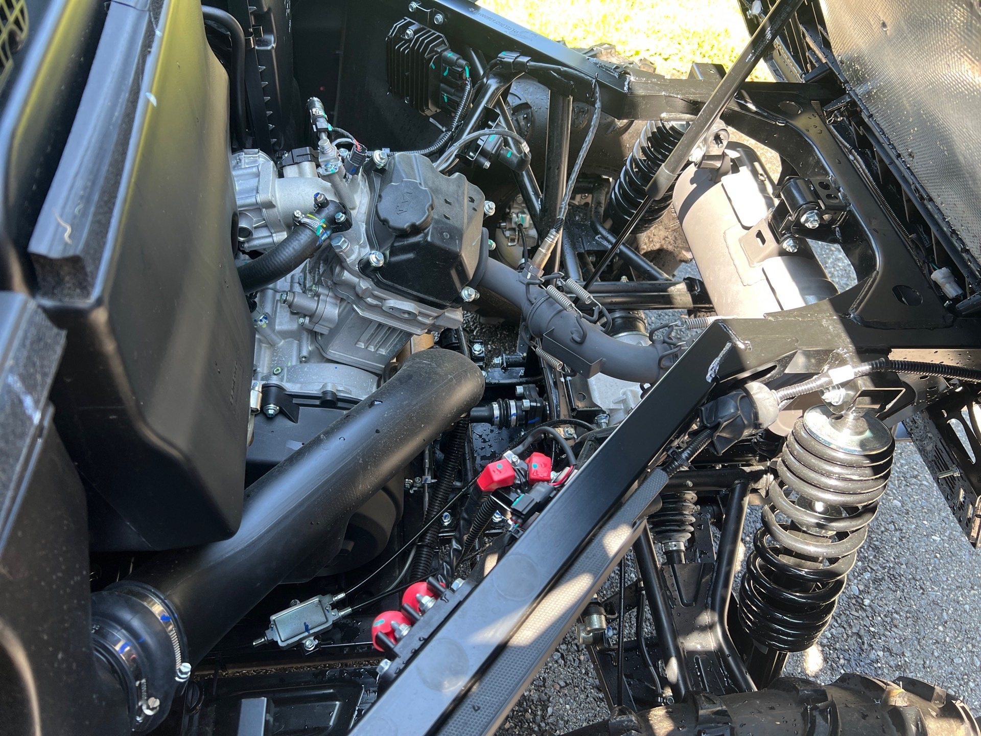 CF MOTO UForce 600 EFI 4x4-image-6