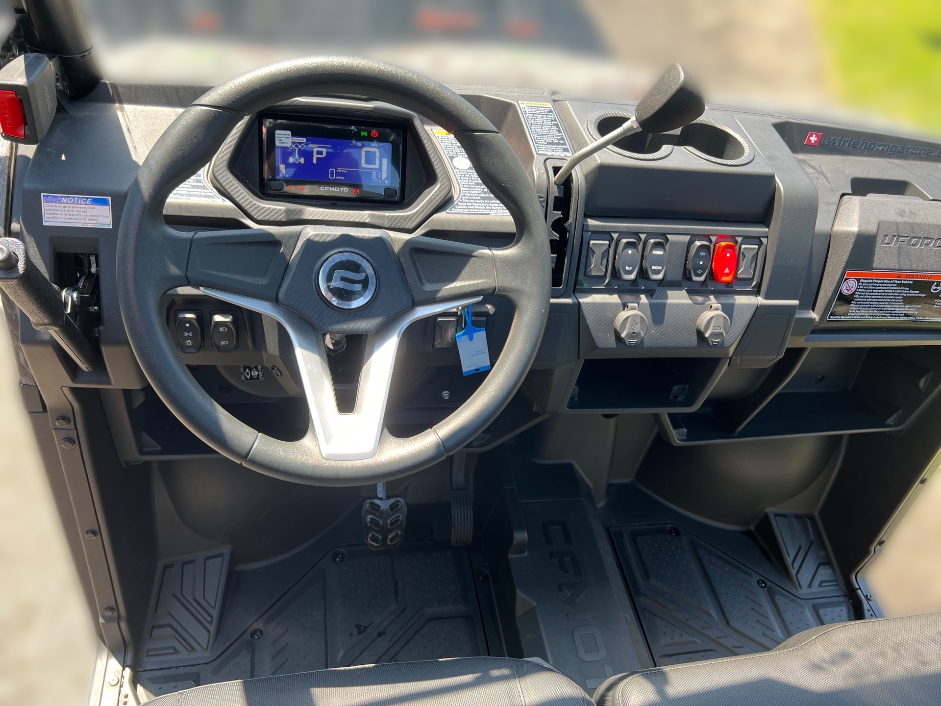 CF MOTO UForce 600 EFI 4x4-image-9