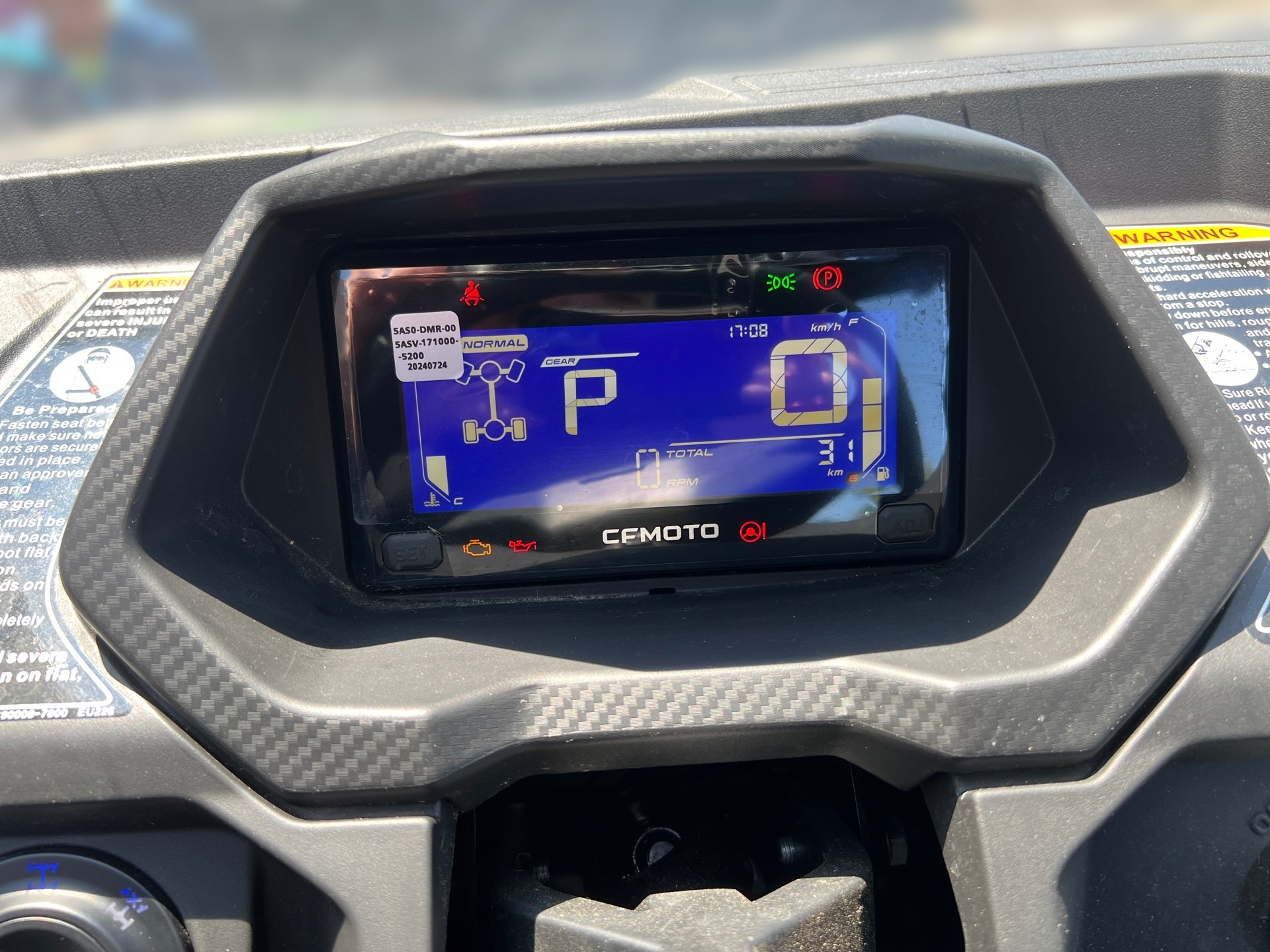 CF MOTO UForce 600 EFI 4x4-image-8