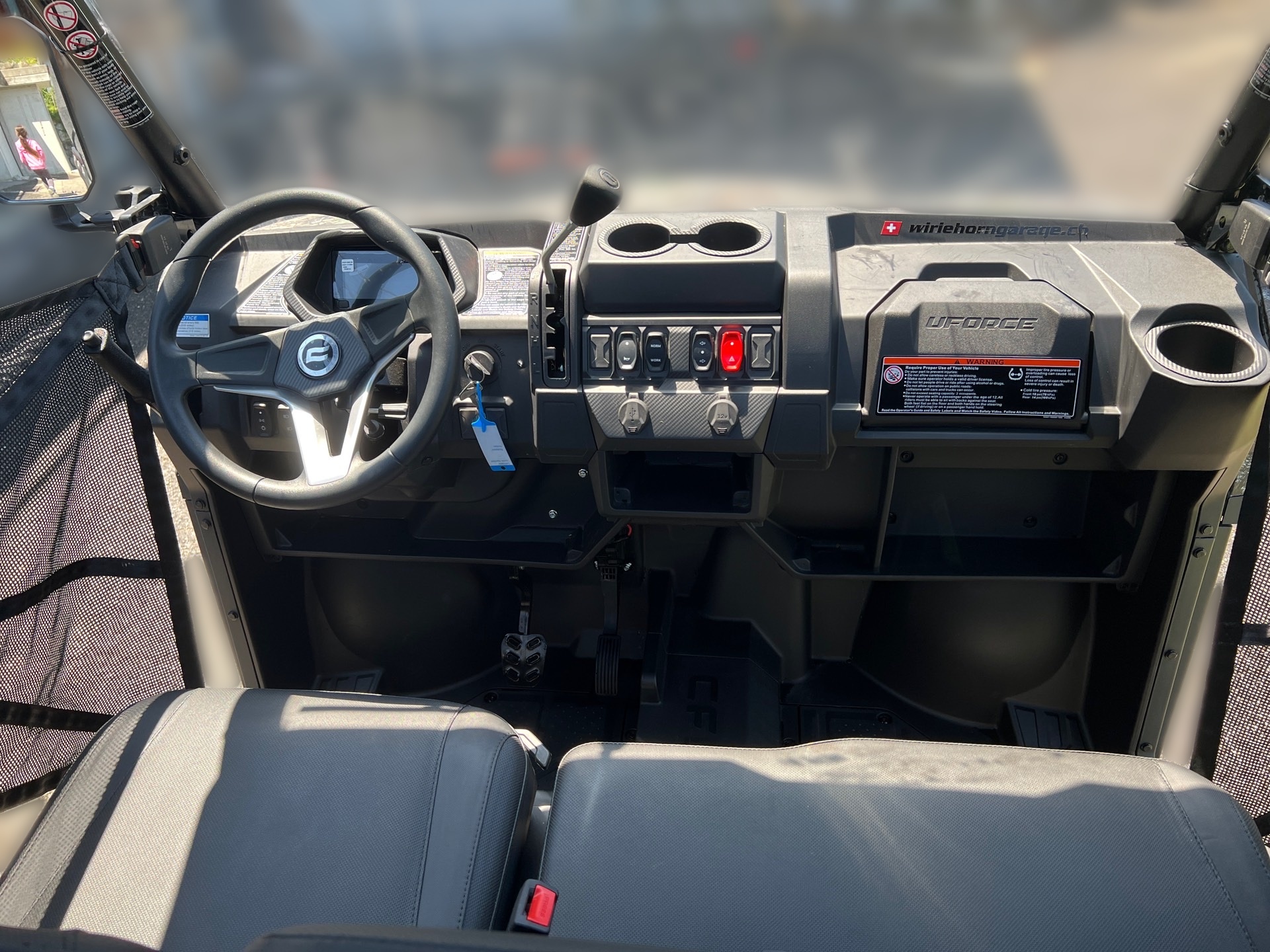 CF MOTO UForce 600 EFI 4x4-image-10