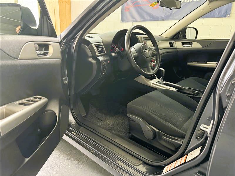 SUBARU Impreza 1.5R Swiss Automatic-image-4
