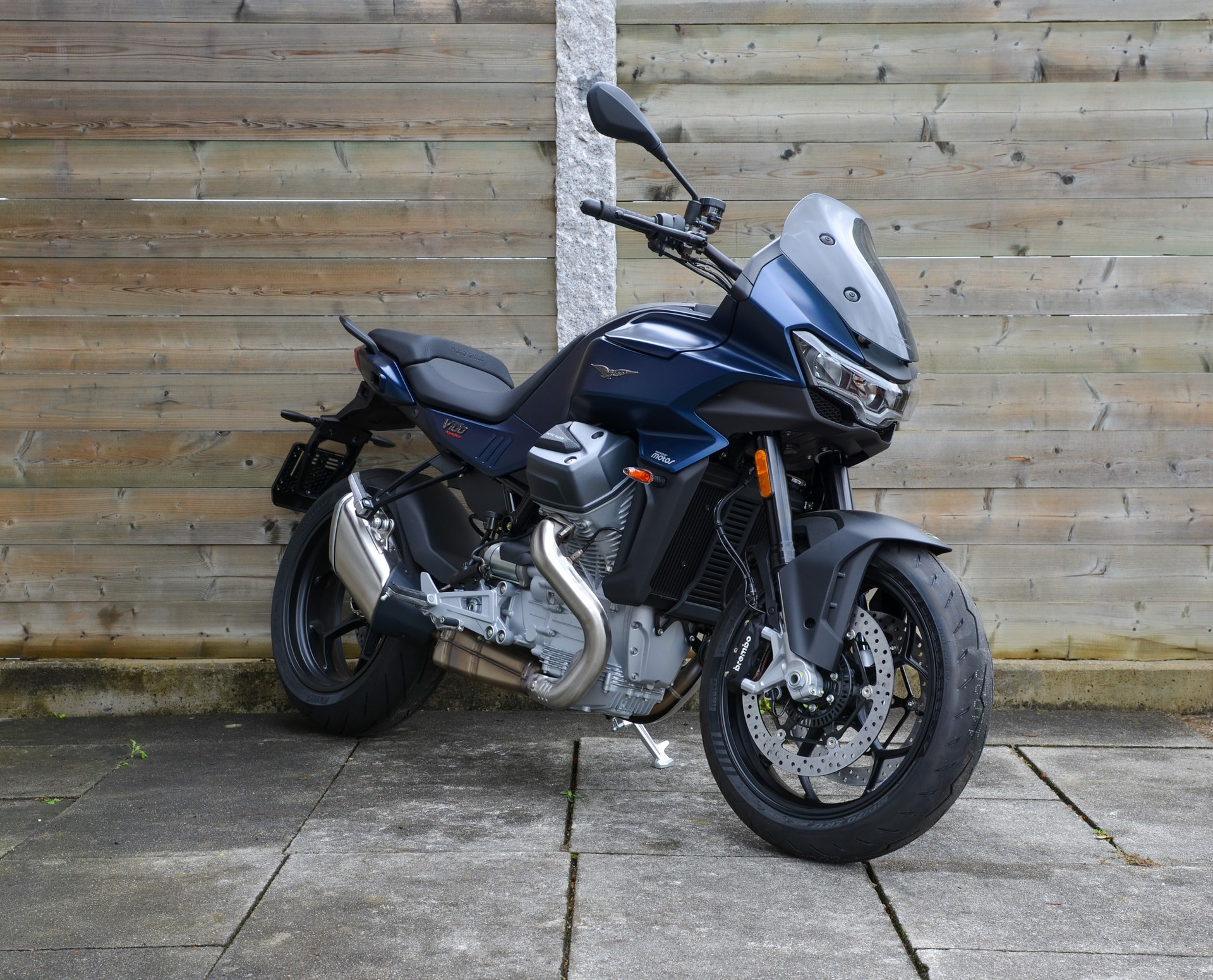 MOTO GUZZI V100 Mandello E5+-image-3