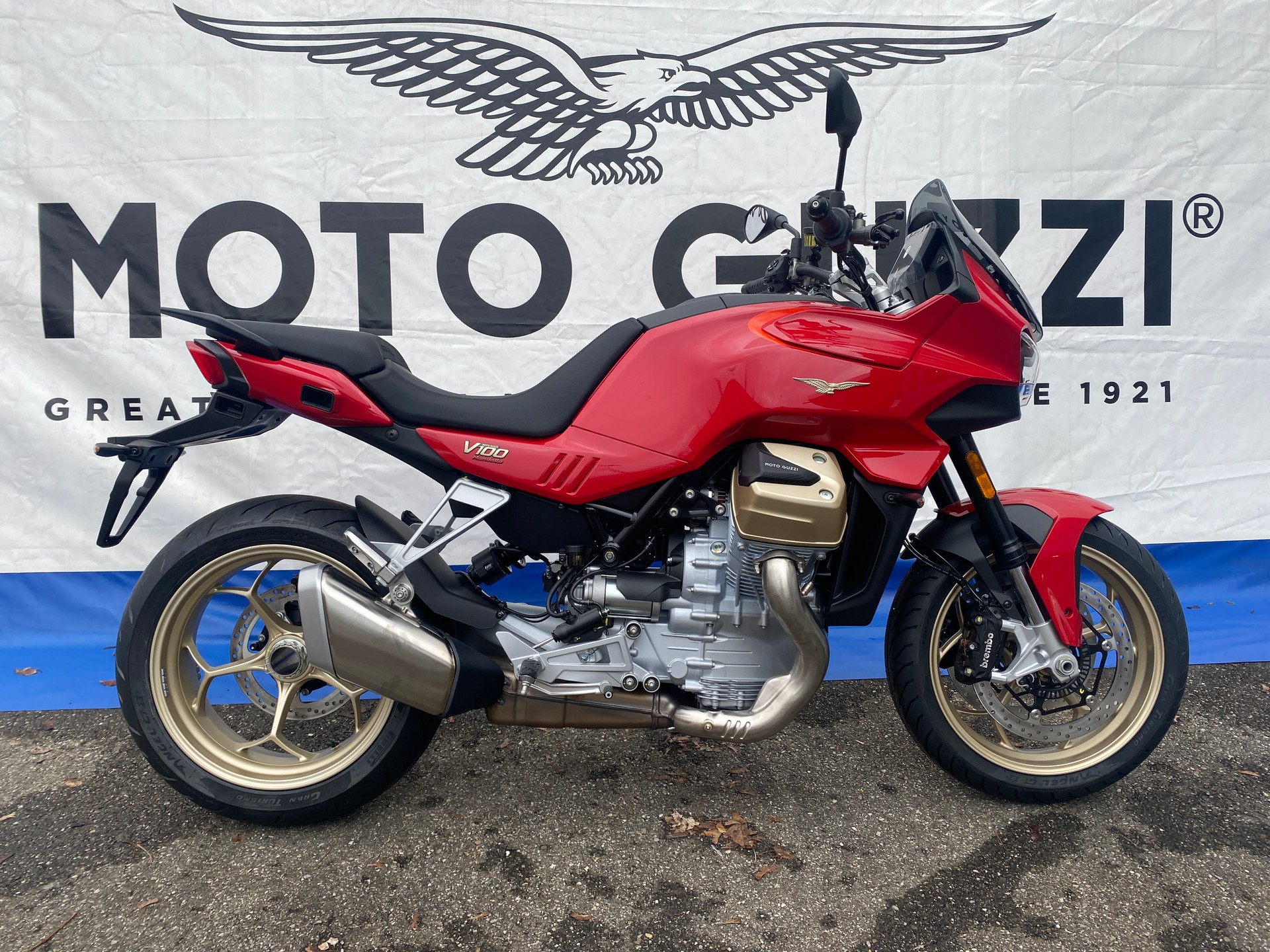 MOTO GUZZI V100 Mandello-image-2