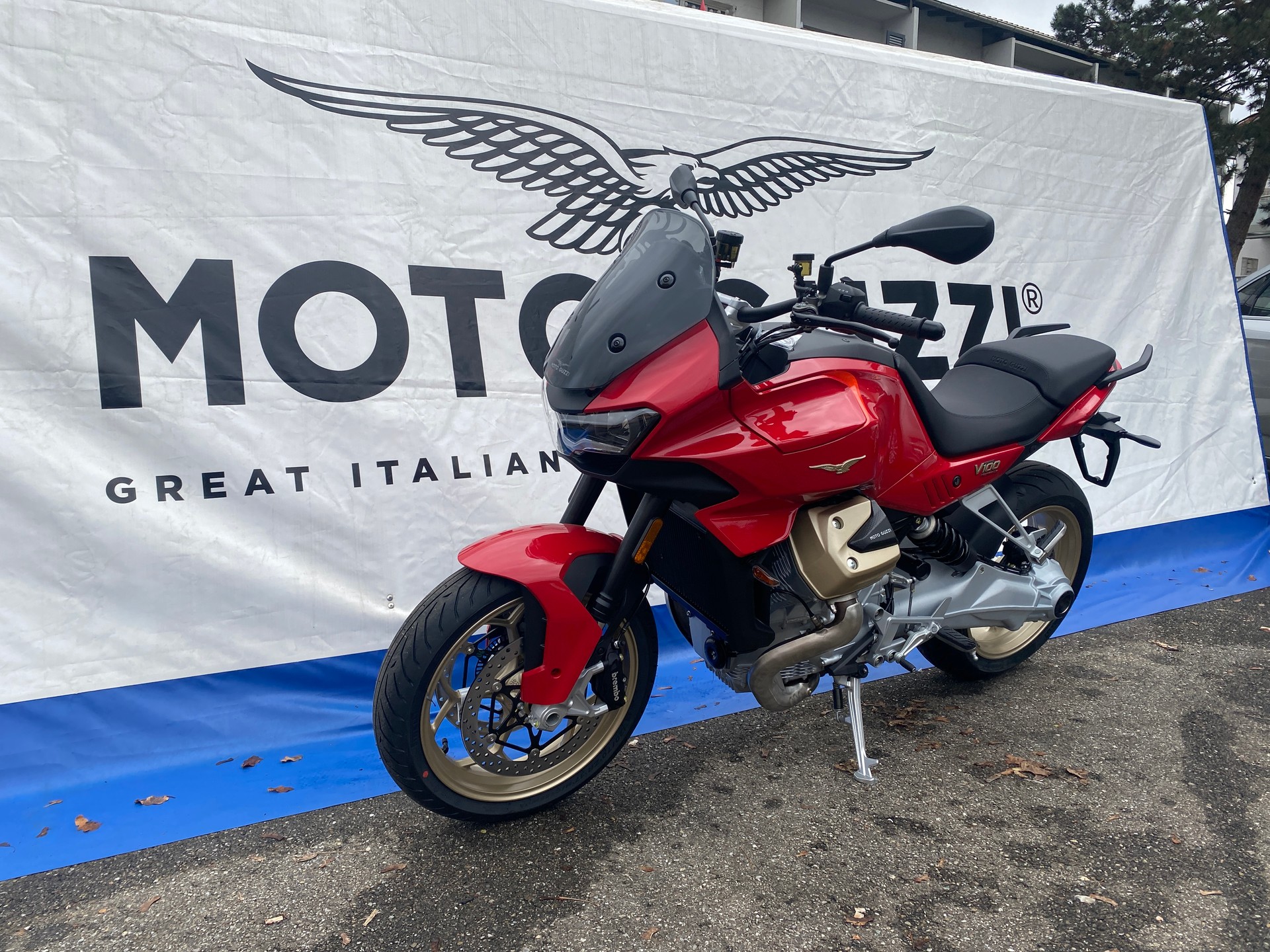 MOTO GUZZI V100 Mandello-image-6