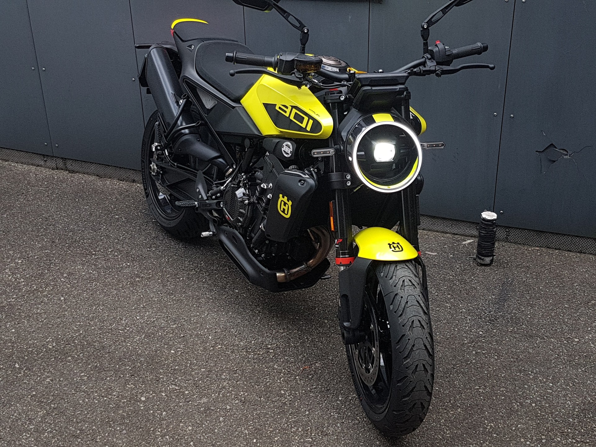 HUSQVARNA Vitpilen 801-image-3