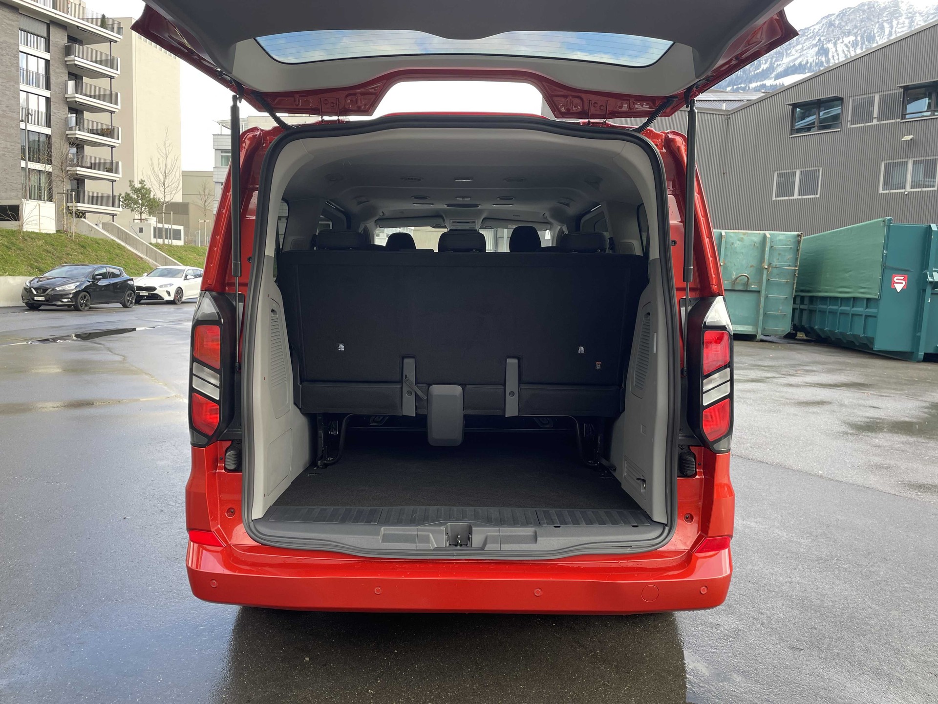 FORD Transit Custom Kombi 320 L1 2.0 EcoBlue 170 Limited-image-24