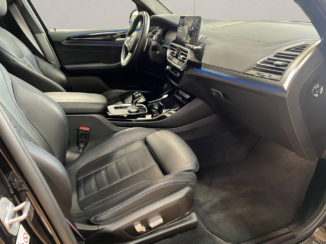 BMW X3 30e xDrive SAG M-Packet-image-12