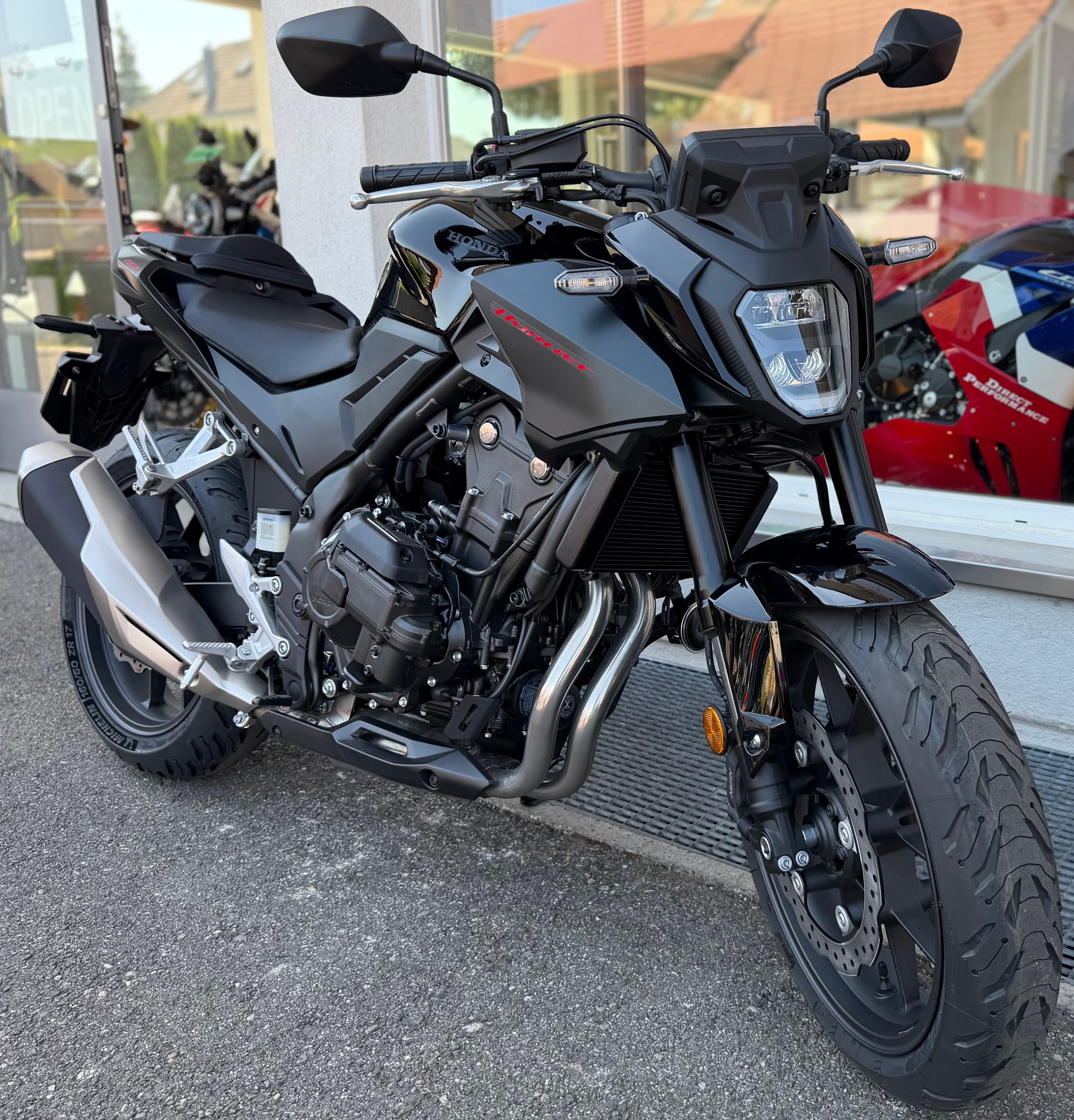 HONDA CB 500 Hornet NEW * E-Clutch * 2026-image-2