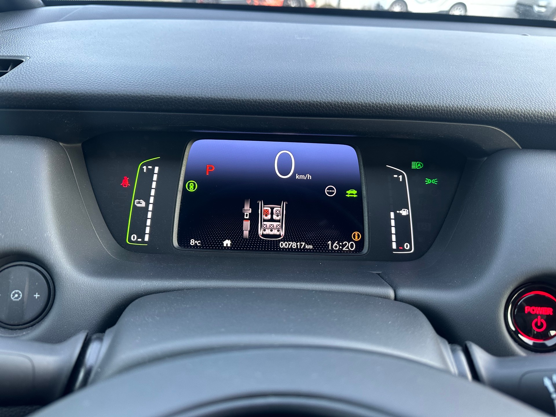 HONDA Jazz 1.5i-MMD Elegance E-CVT-image-12
