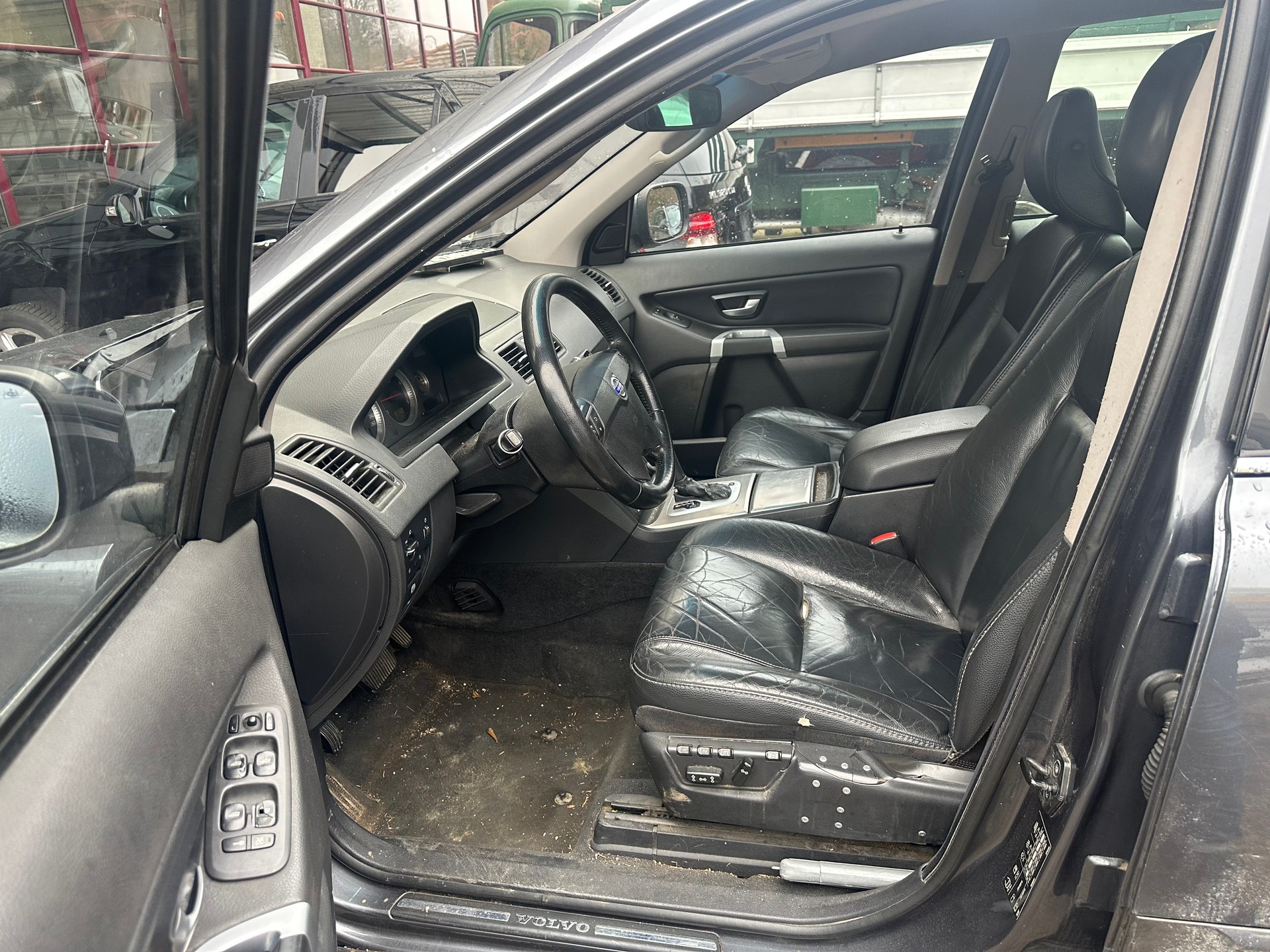 VOLVO XC90 D5 AWD Executive Geartronic-image-5