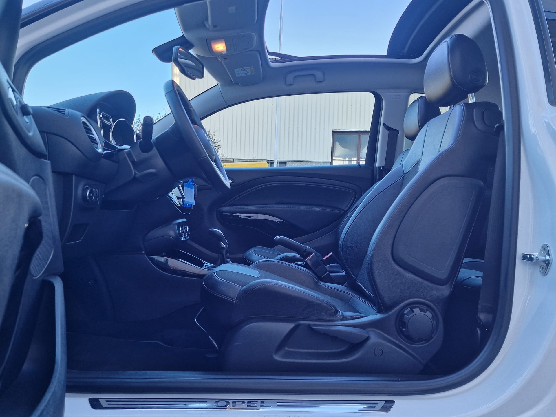 OPEL Adam 1.4 ecoFLEX ROCKS Easytronic-image-8