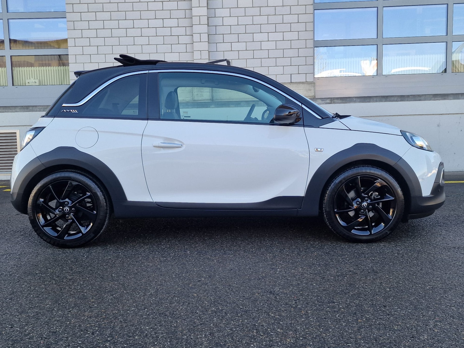 OPEL Adam 1.4 ecoFLEX ROCKS Easytronic-image-2