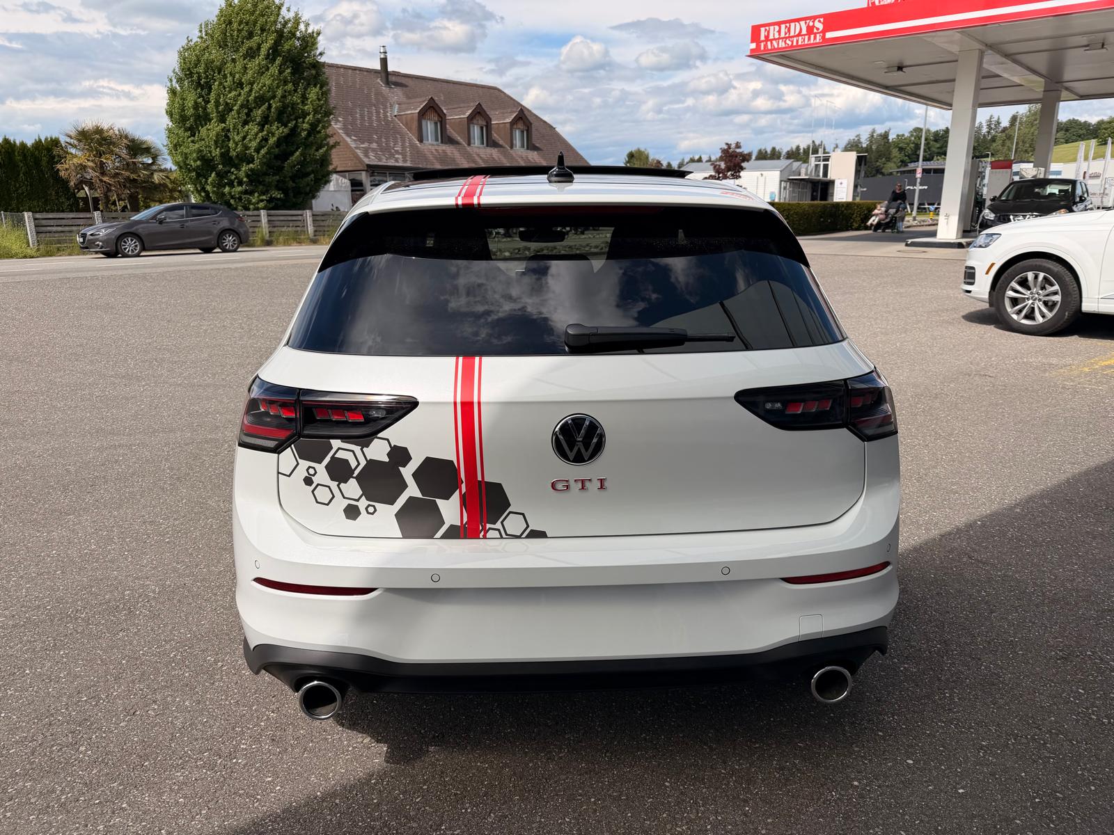 VW Golf GTI 1 of 1 by Touring Garage Huttwil-showroom-element-3