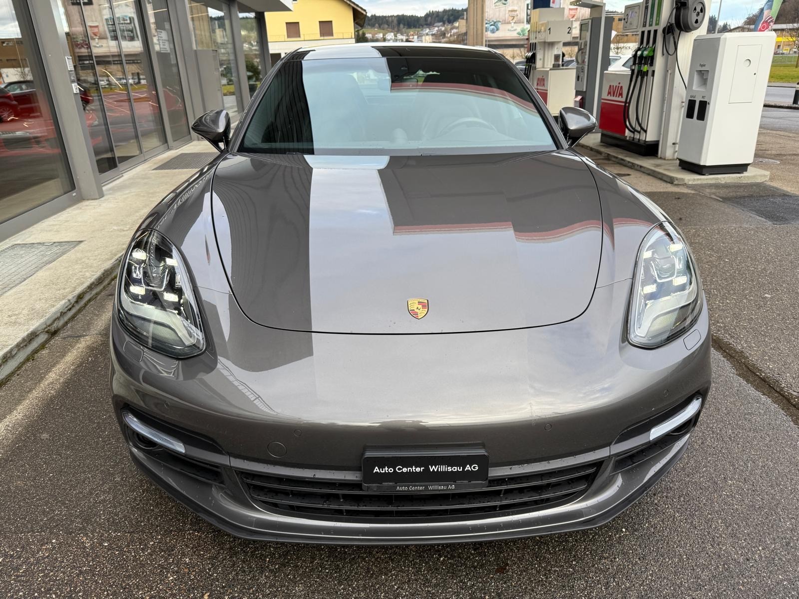 PORSCHE Panamera 4 E-Hybrid PDK-showroom-element-2