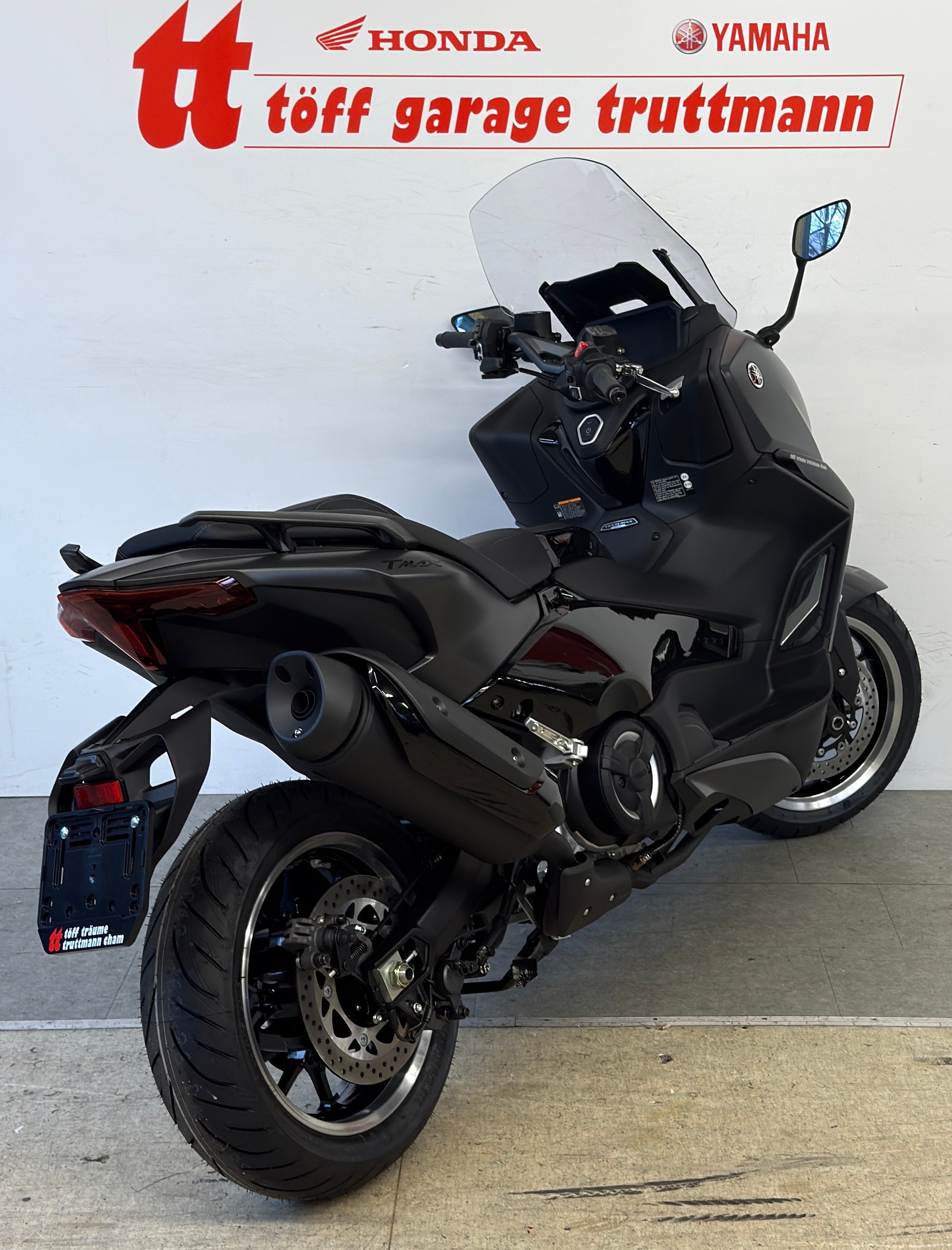 YAMAHA T-MAX Tech-Max-image-3