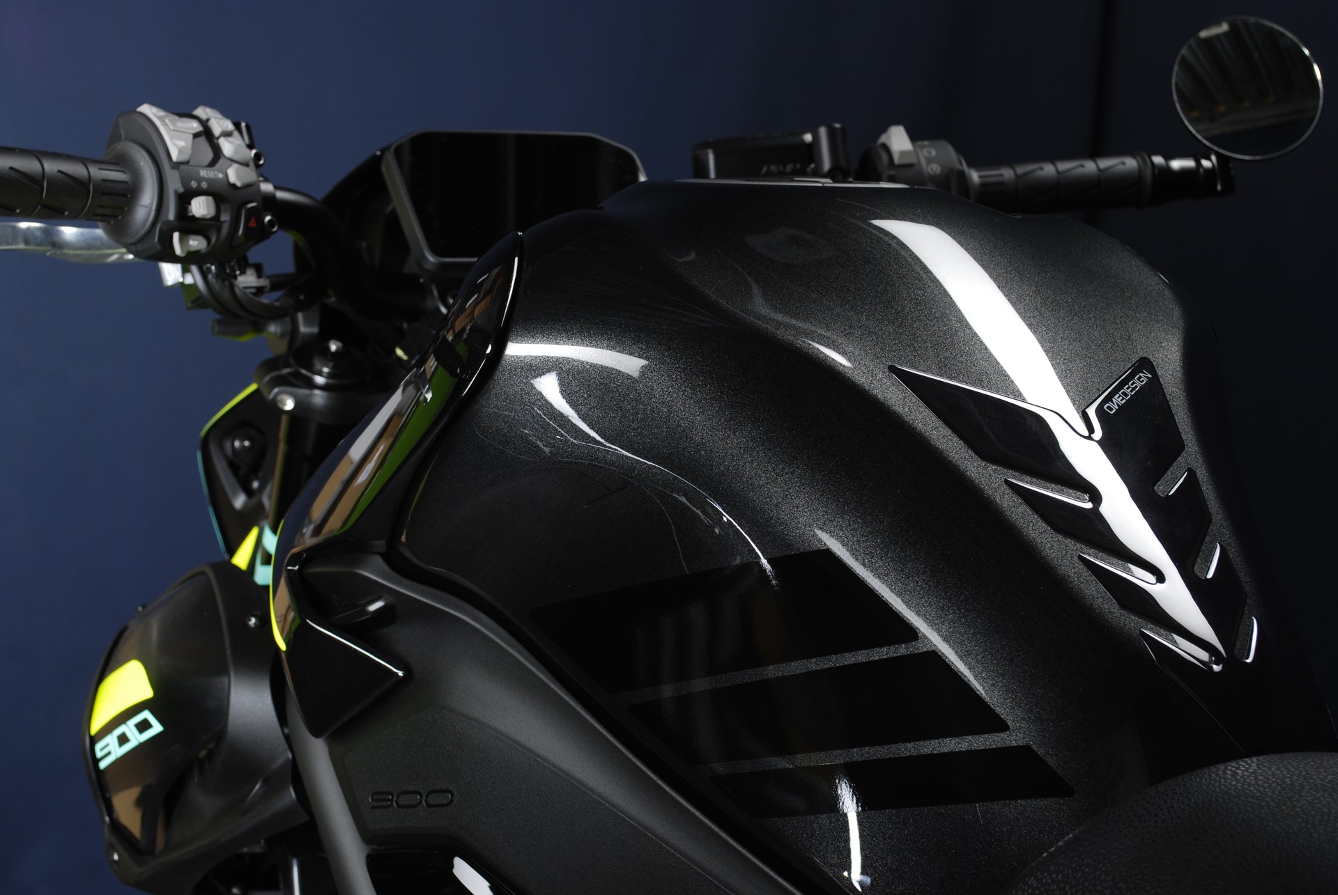 KAWASAKI Z 900 MY26 - Teilfoliert-image-13
