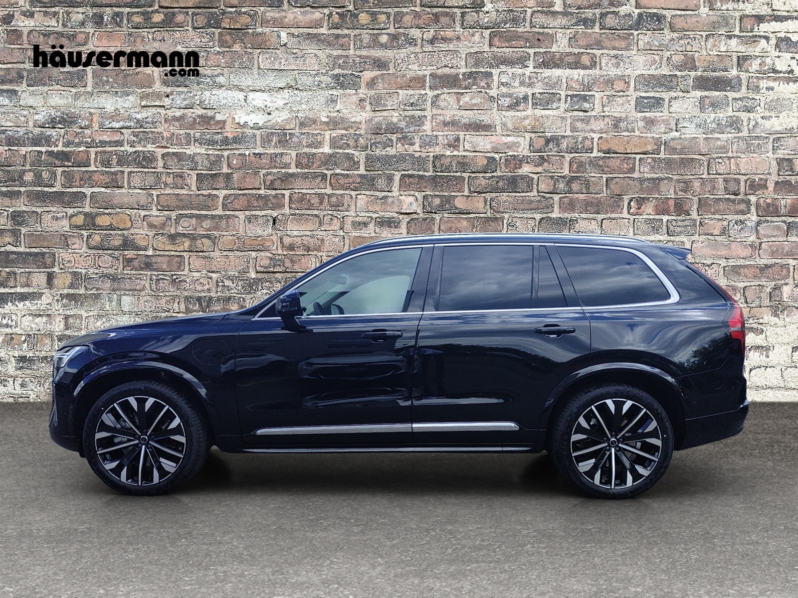 VOLVO XC90 2.0 T8 TE Plus Bright eAWD-showroom-element-1