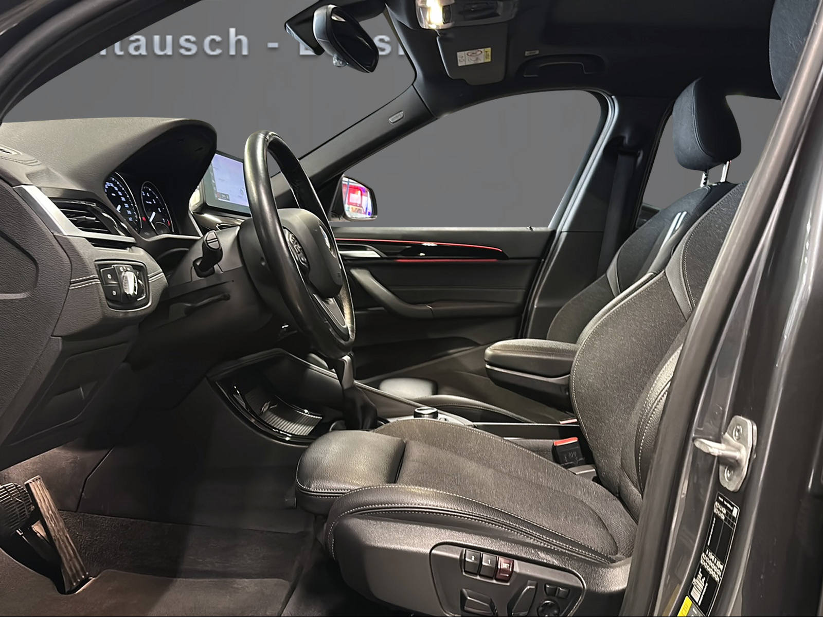 BMW X1 xDrive 25e Sport Line Steptronic-image-9