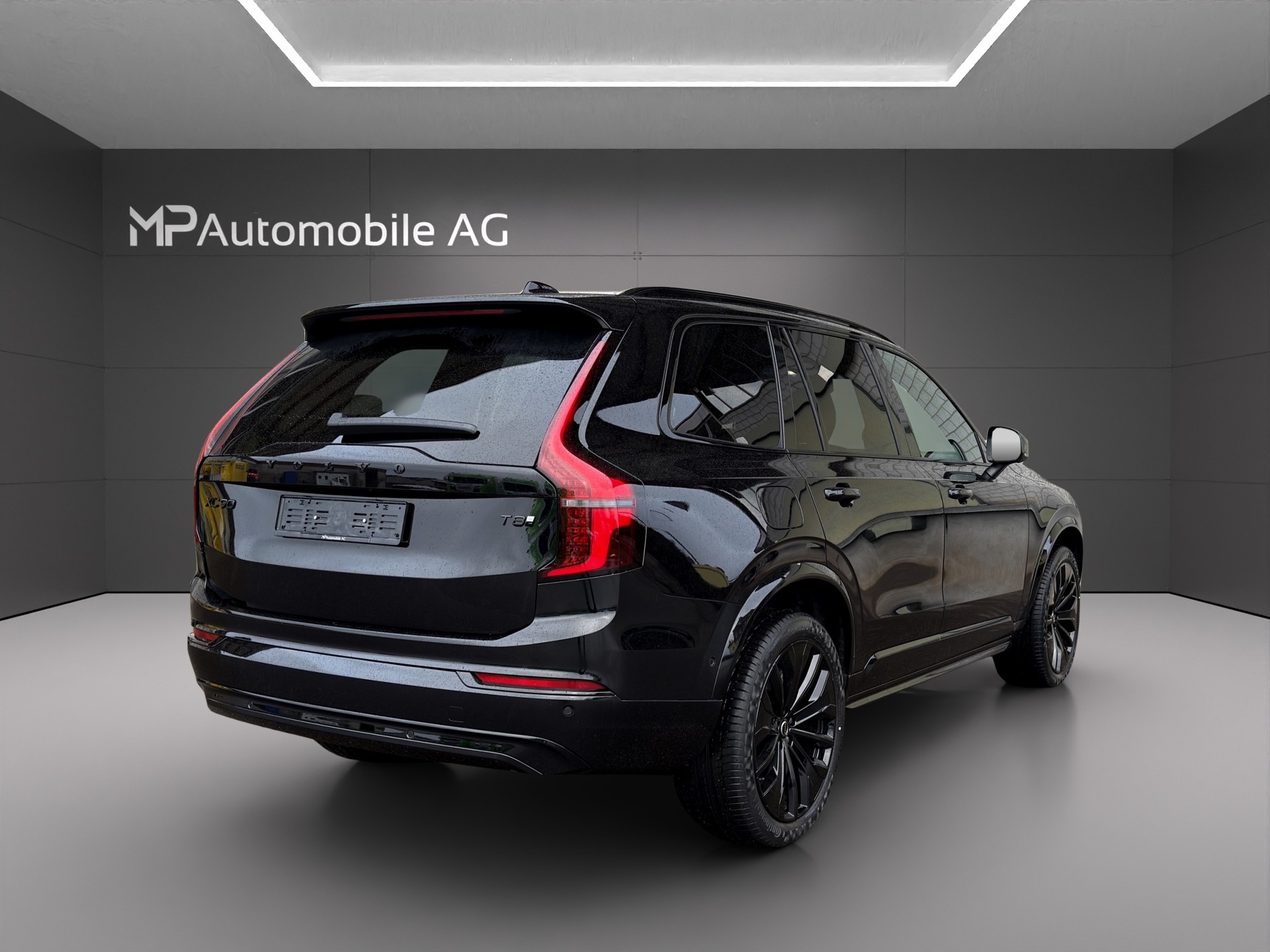 VOLVO XC90 T8 eAWD PluginHybrid Black Edition Ultra Geartronic-showroom-element-2