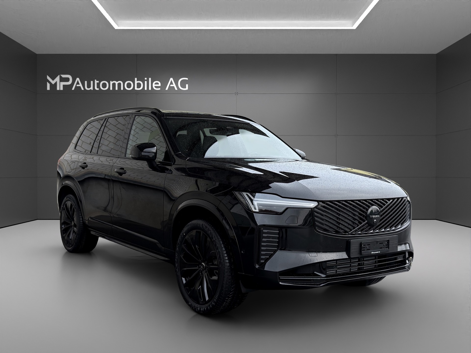 VOLVO XC90 T8 eAWD PluginHybrid Black Edition Ultra Geartronic-showroom-element-1
