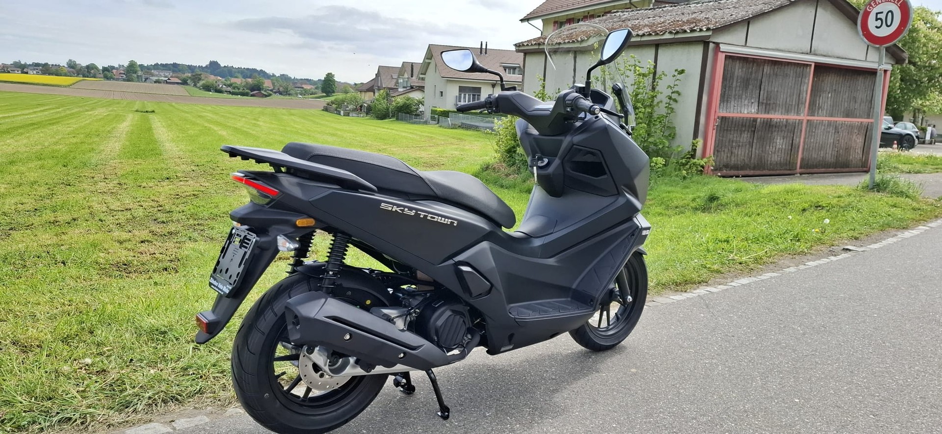 KYMCO SKY TOWN-image-3