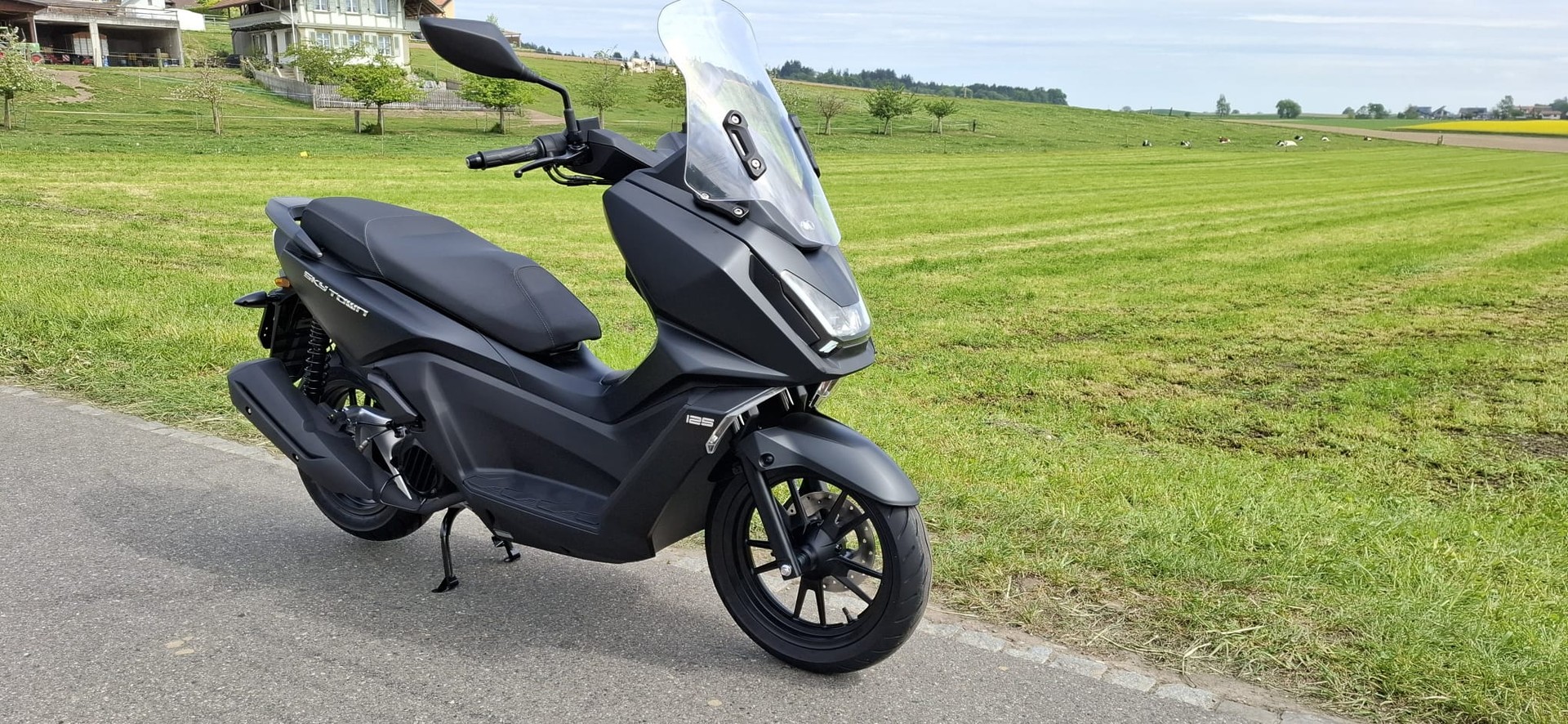 KYMCO SKY TOWN-image-8