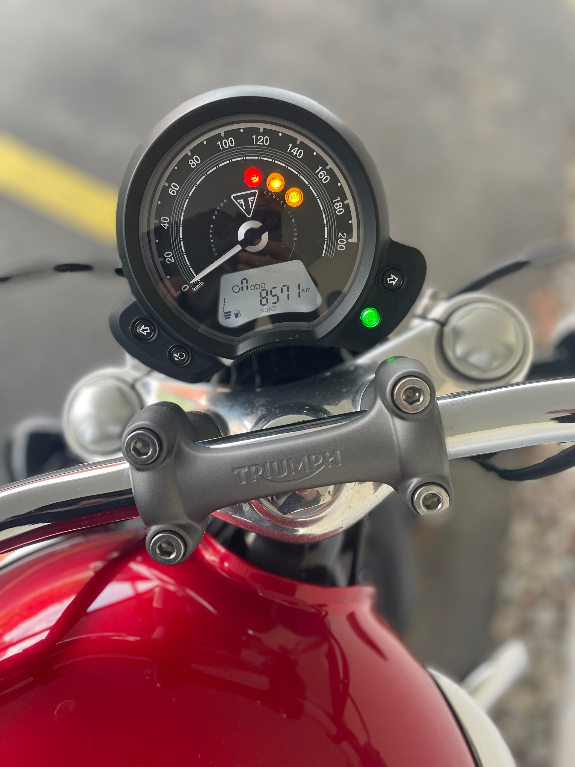 TRIUMPH Bonneville 1200 Speedmaster ABS-image-1
