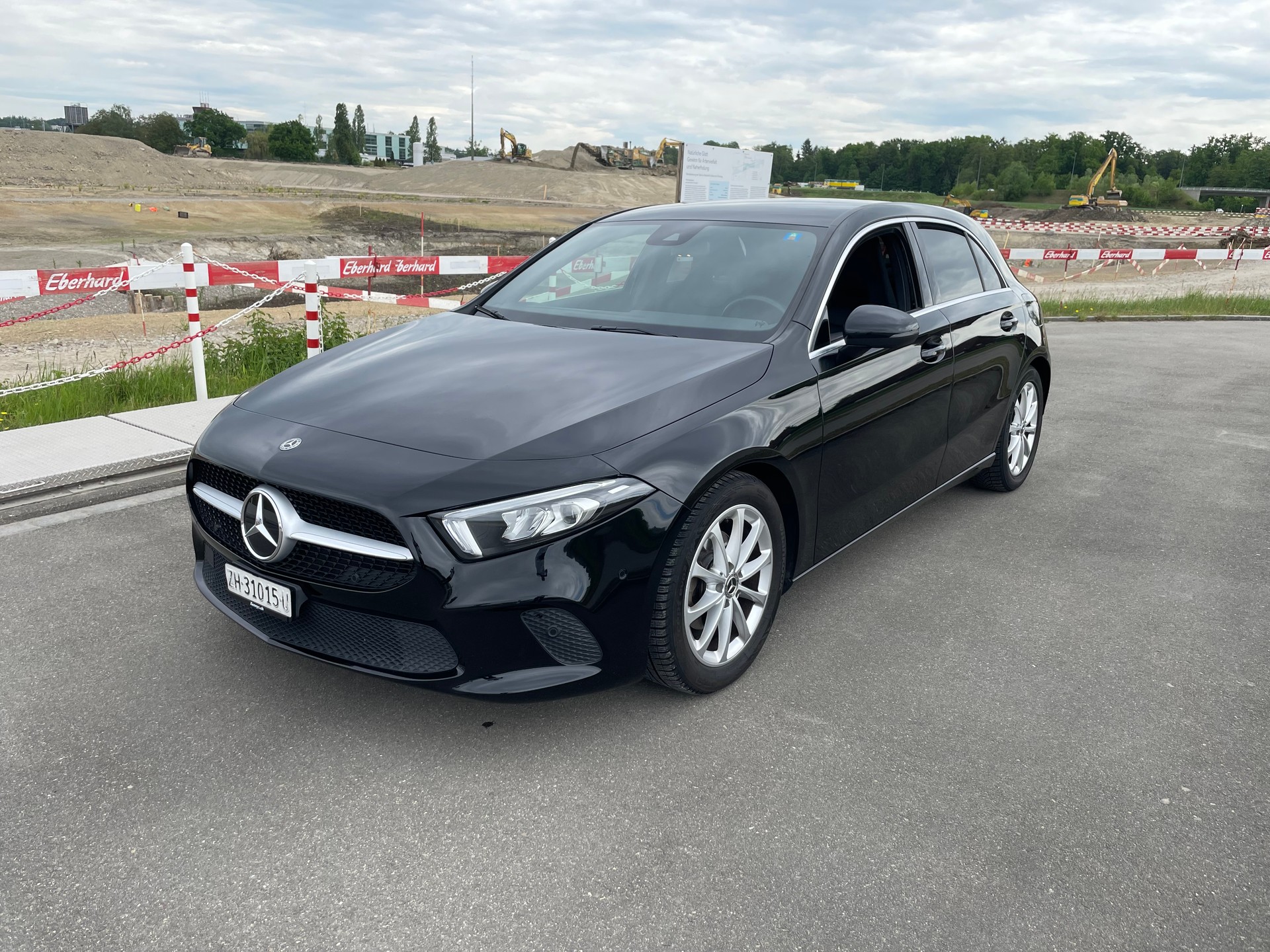 MERCEDES-BENZ A 180 Style 7G-DCT